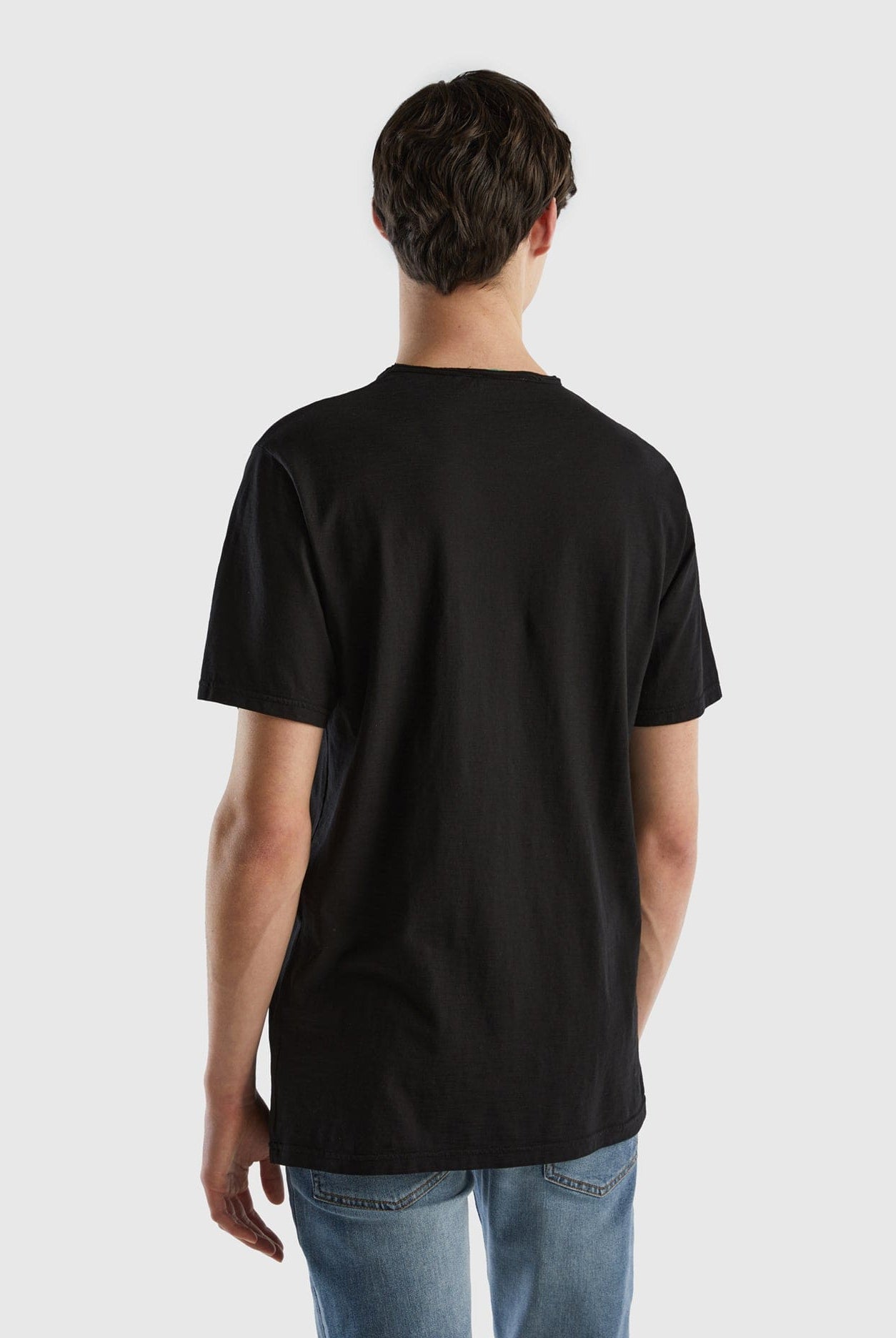 يونايتد كولورز اوف بينيتون تي شيرت من القطن نص كم رجالي