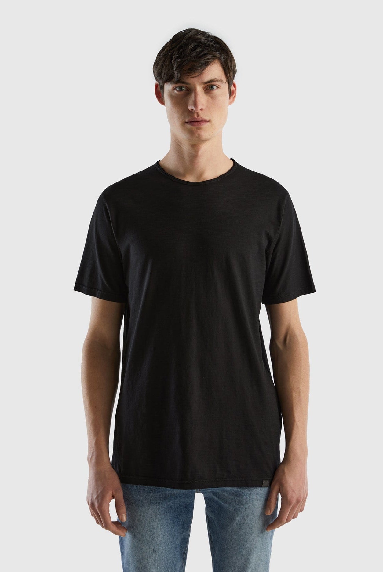 يونايتد كولورز اوف بينيتون تي شيرت من القطن نص كم رجالي