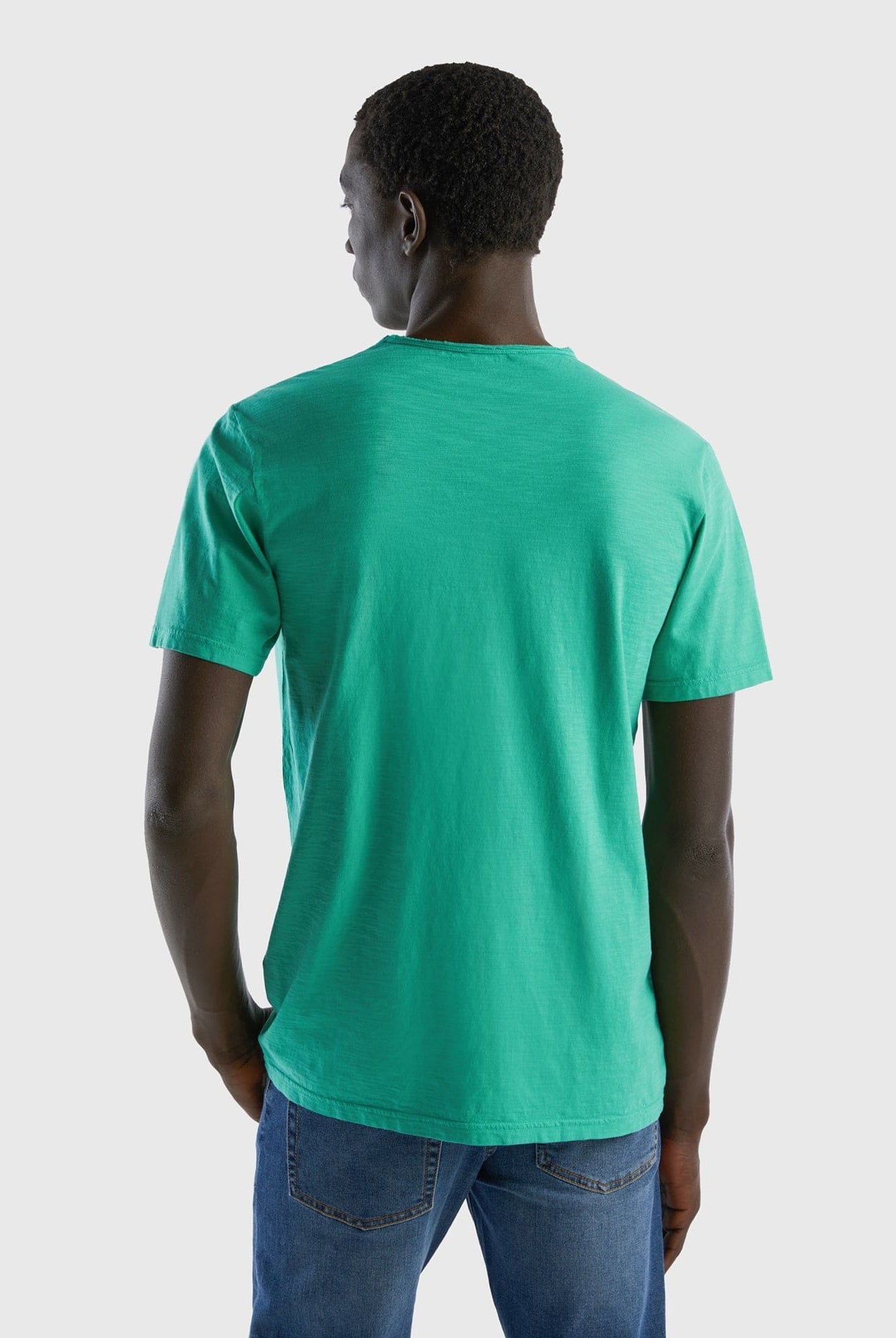 يونايتد كولورز اوف بينيتون تي شيرت من القطن نص كم رجالي