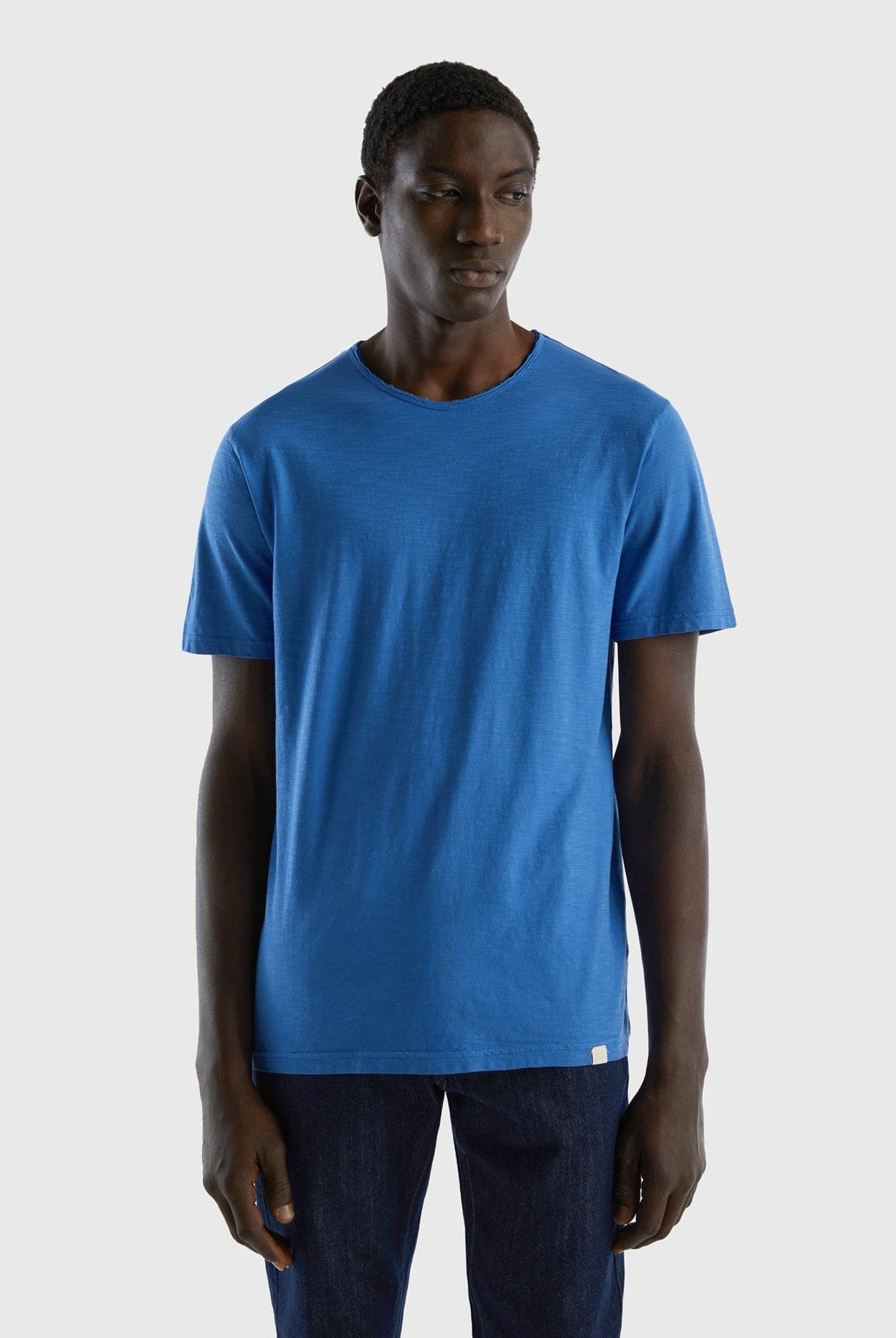 يونايتد كولورز اوف بينيتون تي شيرت من القطن نص كم رجالي