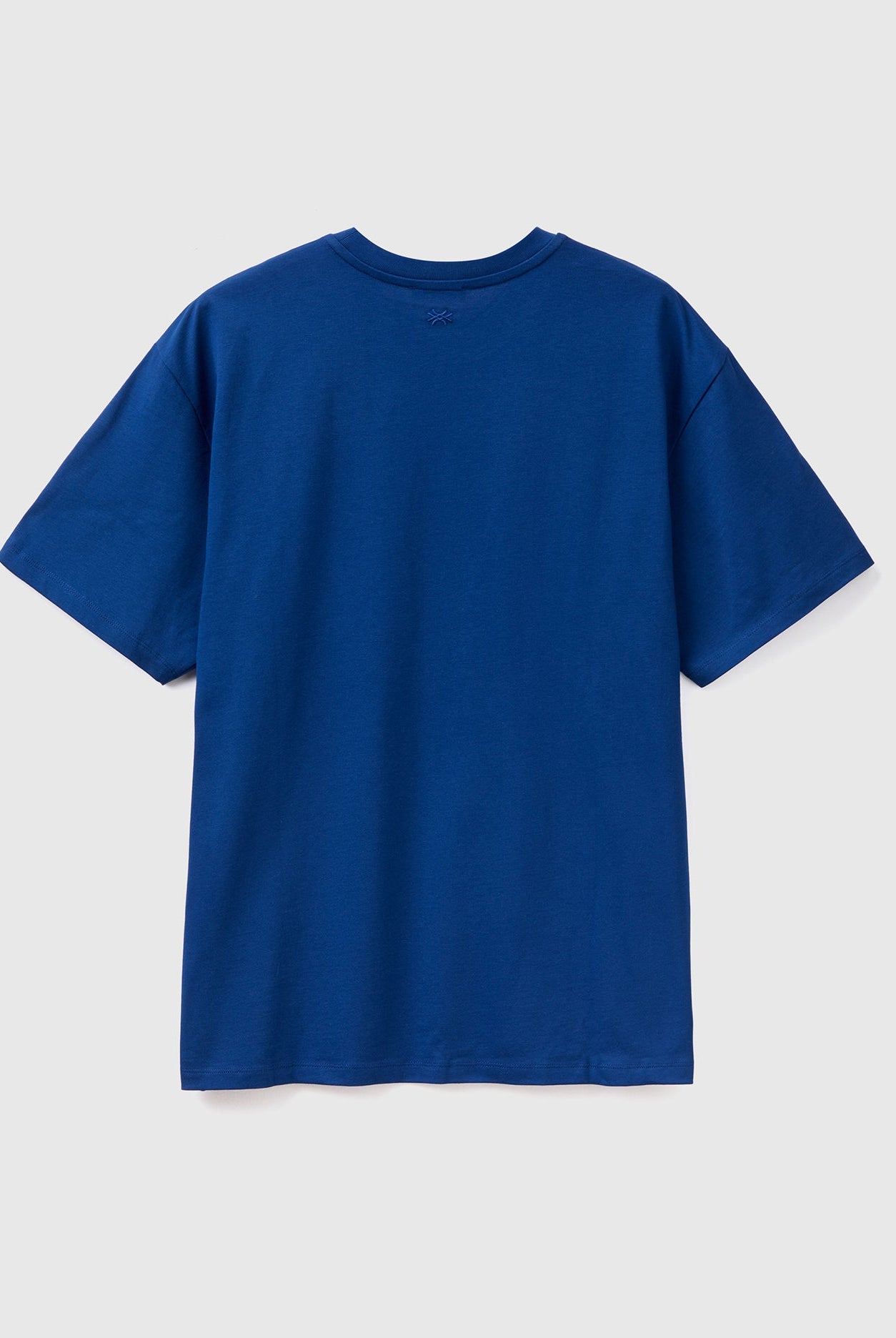 يونايتد كولورز اوف بينيتون تيشيرت بطبعة فواكه أمامية نص كم رجالي