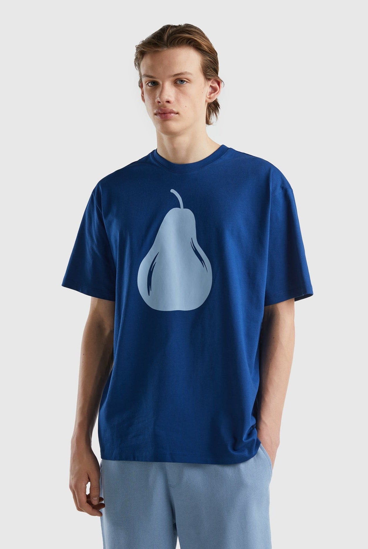 يونايتد كولورز اوف بينيتون تيشيرت بطبعة فواكه أمامية نص كم رجالي