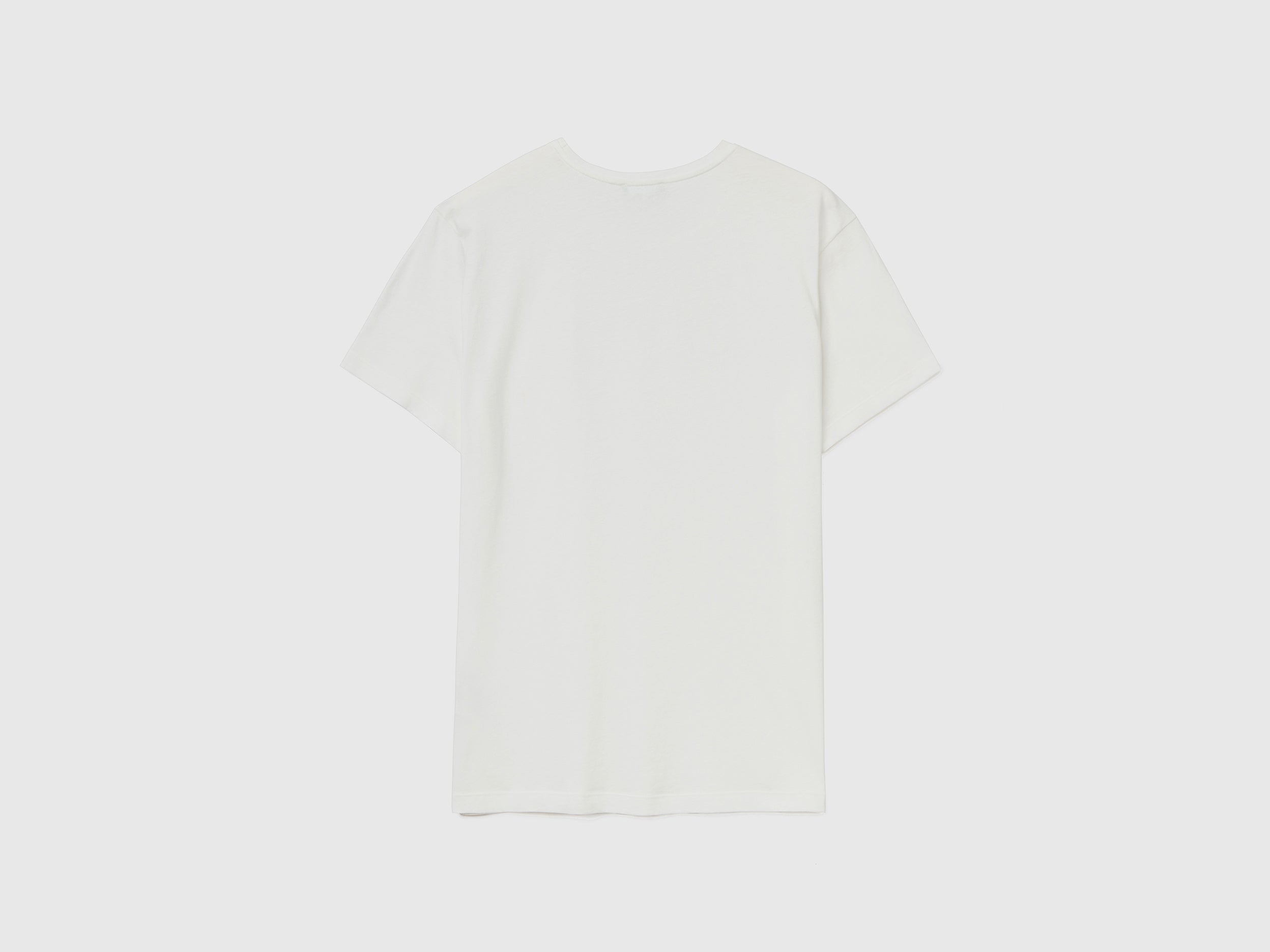 يونايتد كولورز اوف بينيتون تيشيرت قطن خالص بطباعة