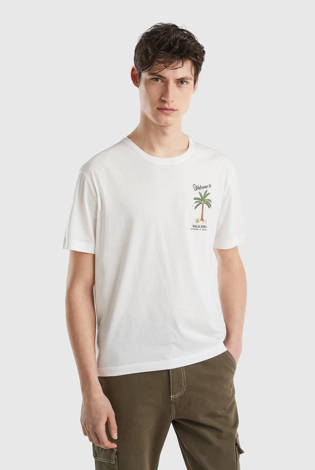 يونايتد كولورز اوف بينيتون تيشيرت قطن خالص بطباعة