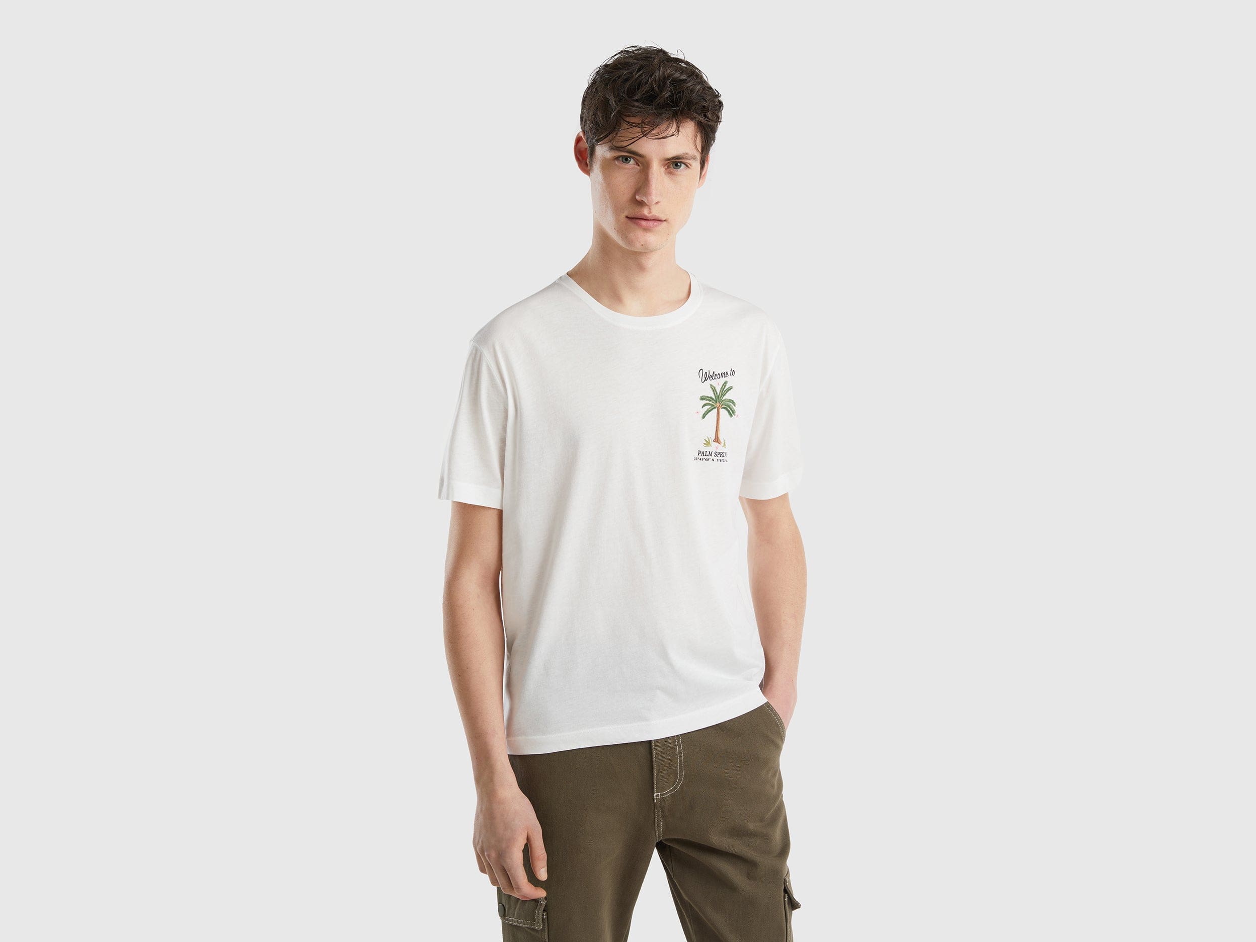 يونايتد كولورز اوف بينيتون تيشيرت قطن خالص بطباعة