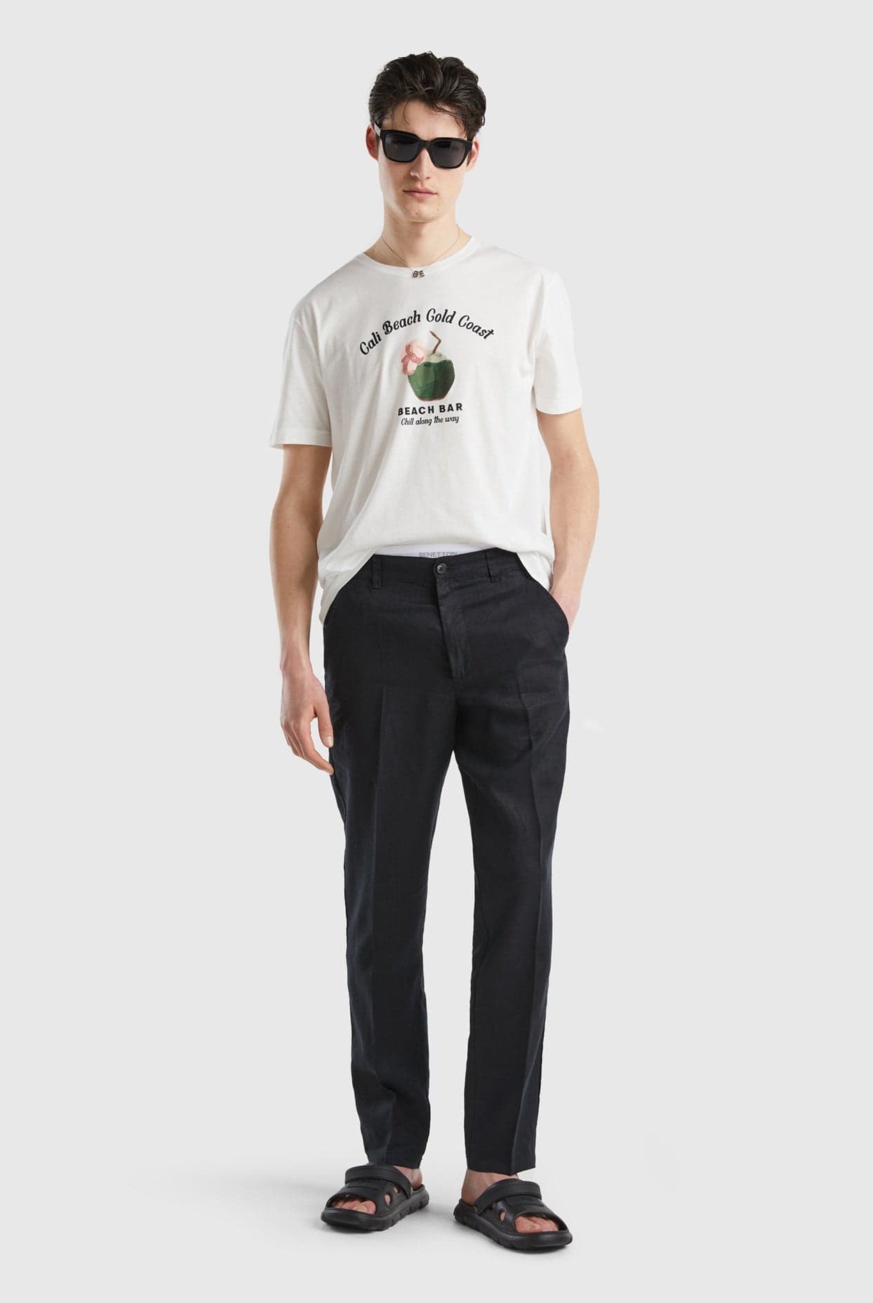 يونايتد كولورز اوف بينيتون تيشيرت قطن خالص بطباعة