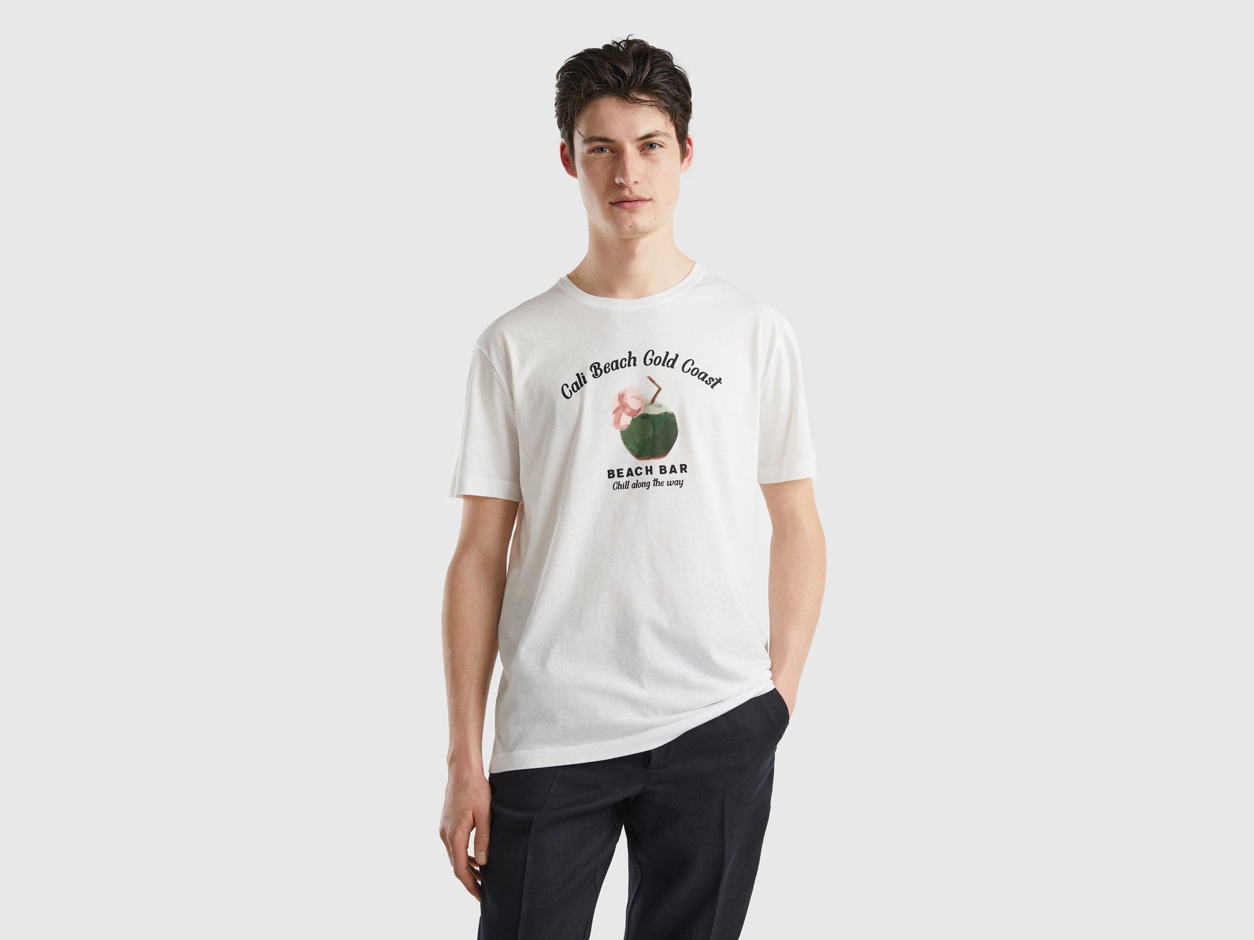 يونايتد كولورز اوف بينيتون تيشيرت قطن خالص بطباعة