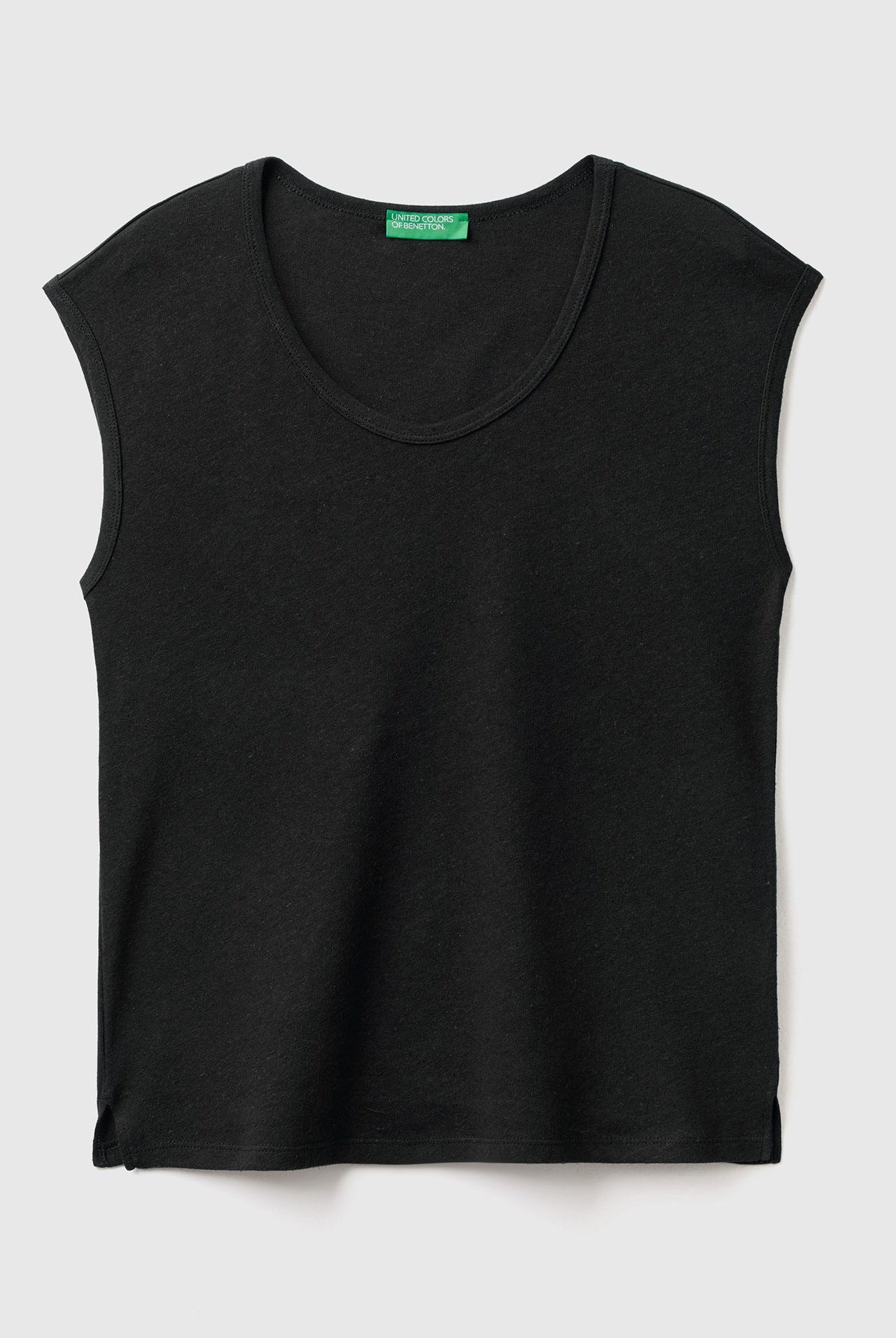 يونايتد كولورز اوف بينيتون تانك توب خفيف بخليط الكتان