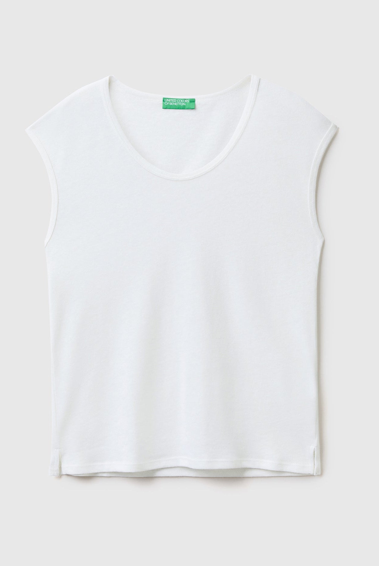 يونايتد كولورز اوف بينيتون تانك توب خفيف بخليط الكتان