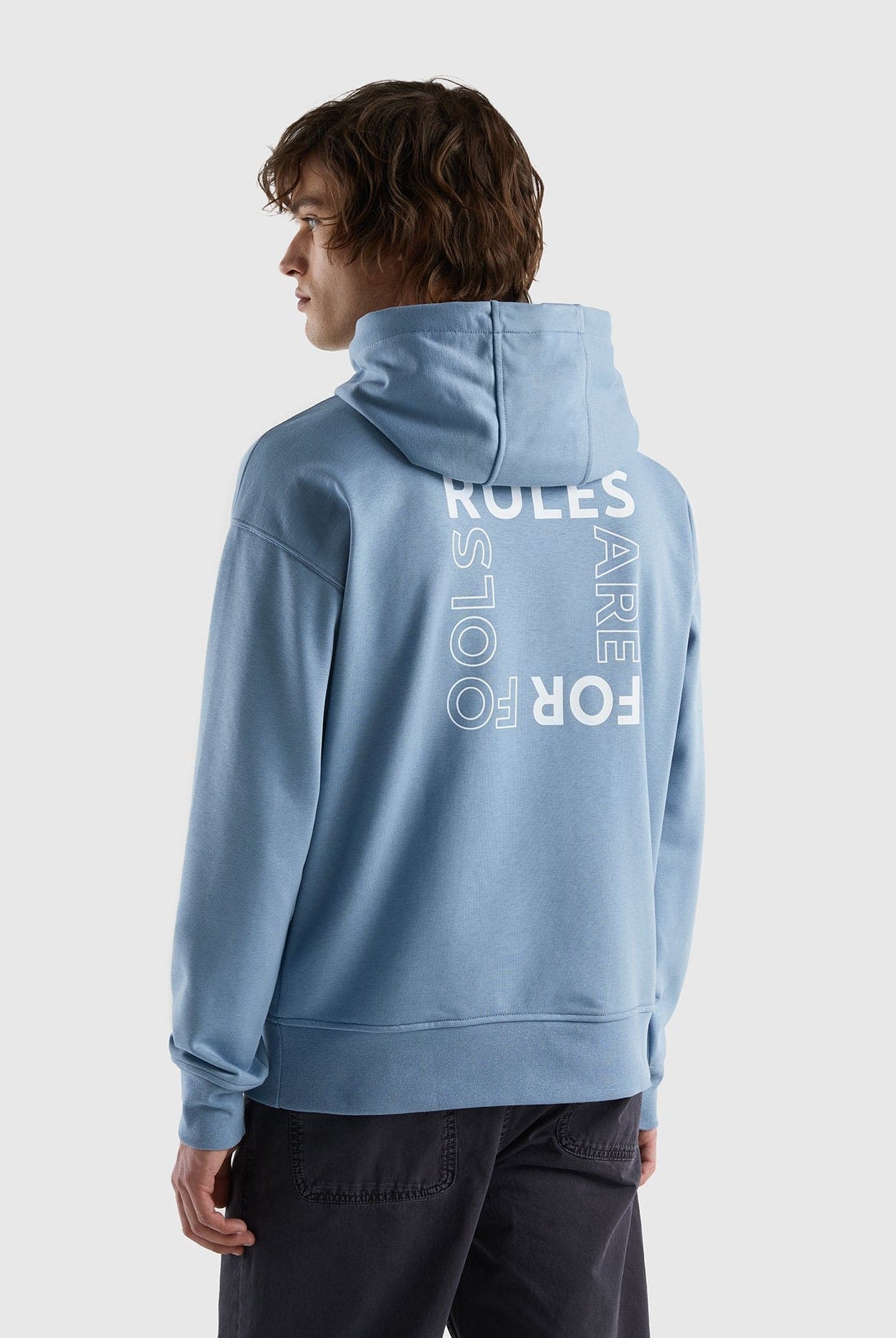 يونايتد كولورز اوف بينيتون هودي بطبعة رجالي