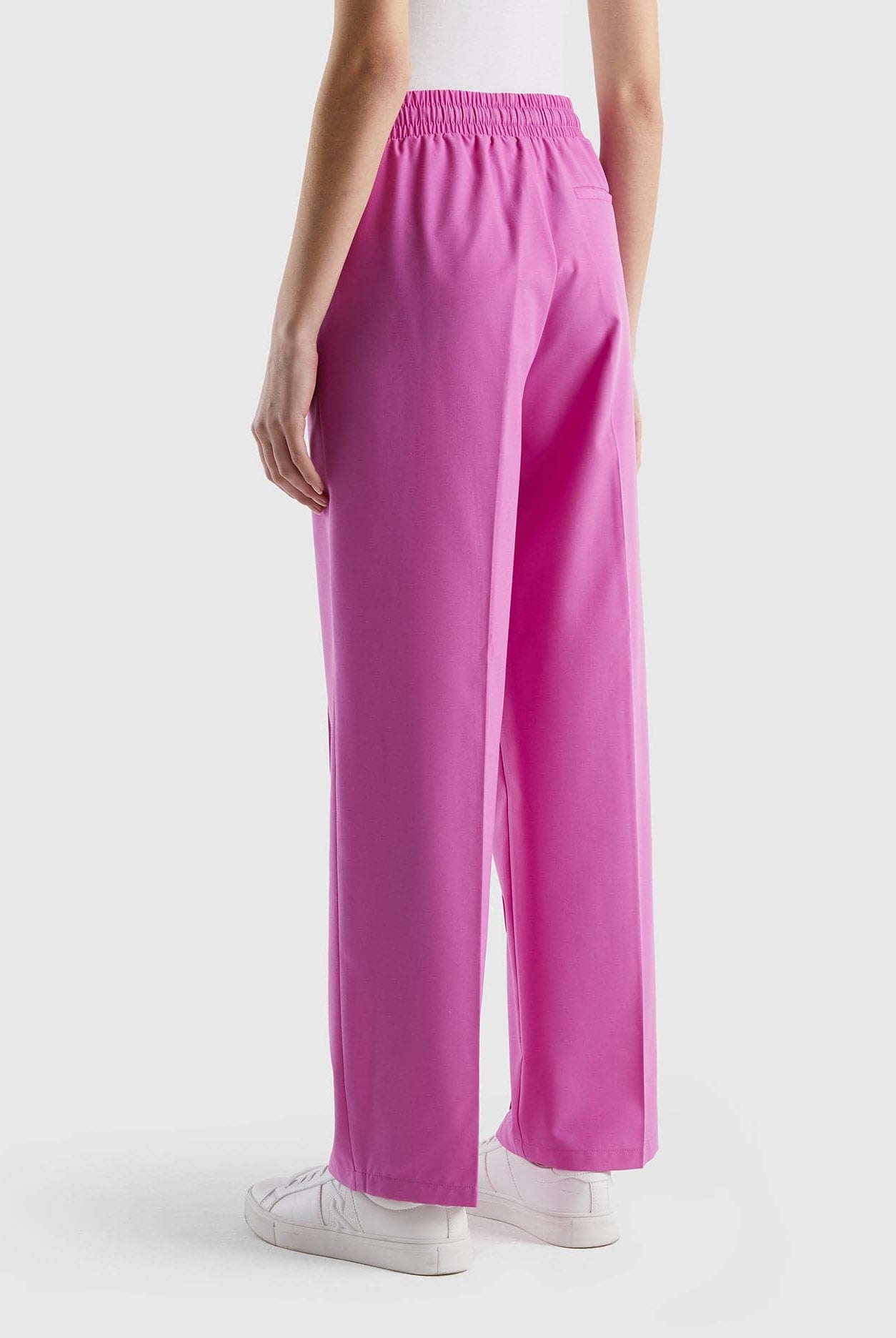 يونايتد كولورز اوف بينيتون بنطلون نسائي واسع برباط