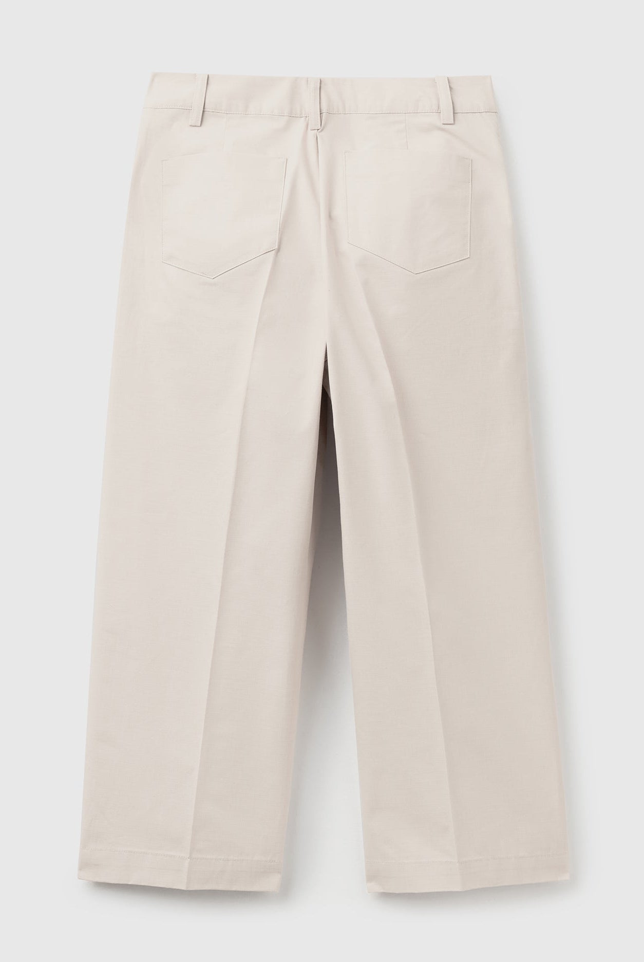 يونايتد كولورز اوف بينيتون بنطلون قطن قصير 100% نسائي