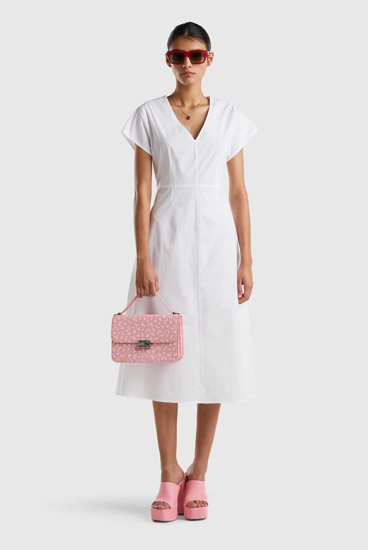 يونايتد كولورز اوف بينيتون فستان نسائي بأكمام قصيرة طويل