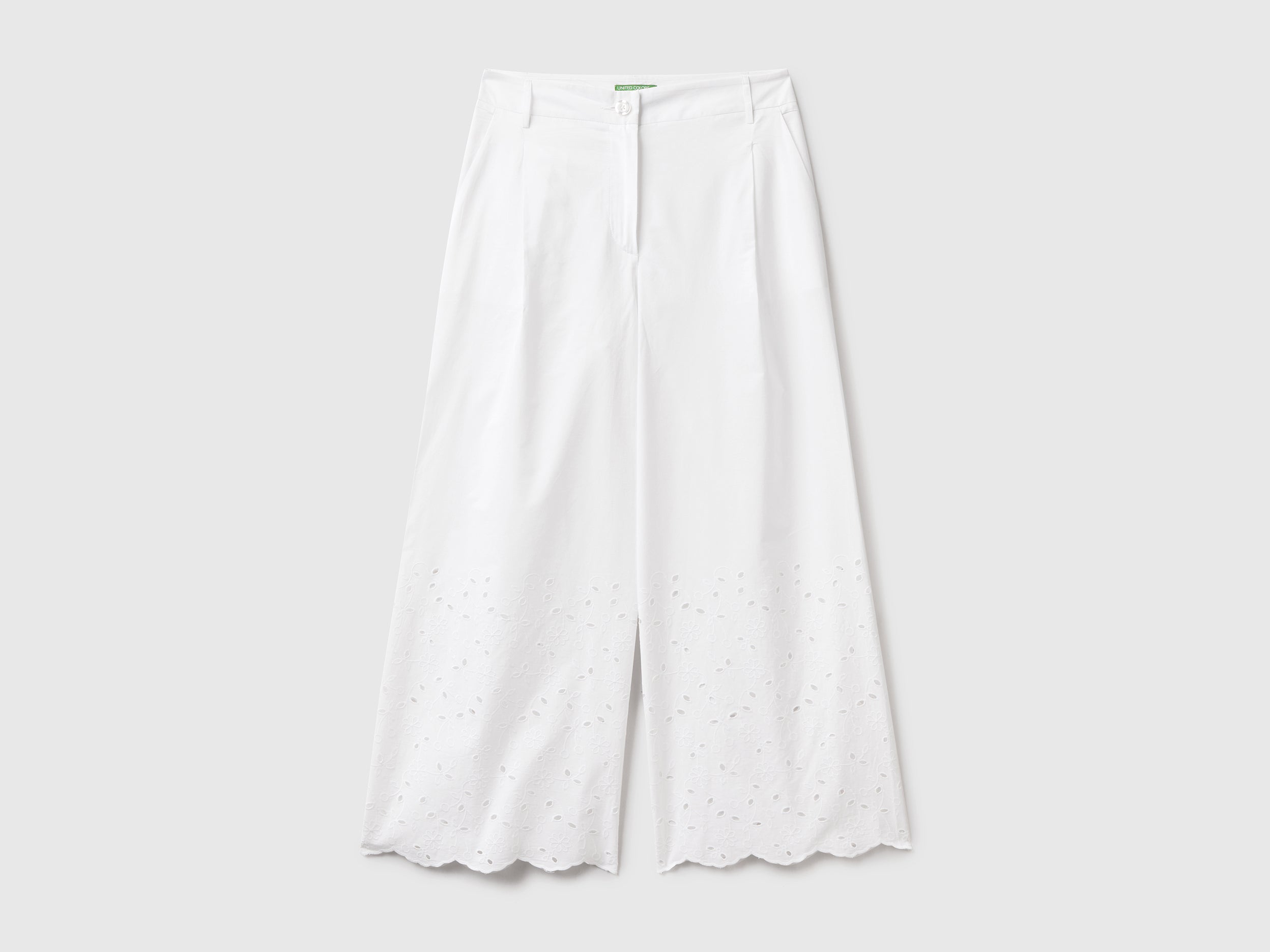 يونايتد كولورز اوف بينيتون بنطلون واسع مخرم نسائي