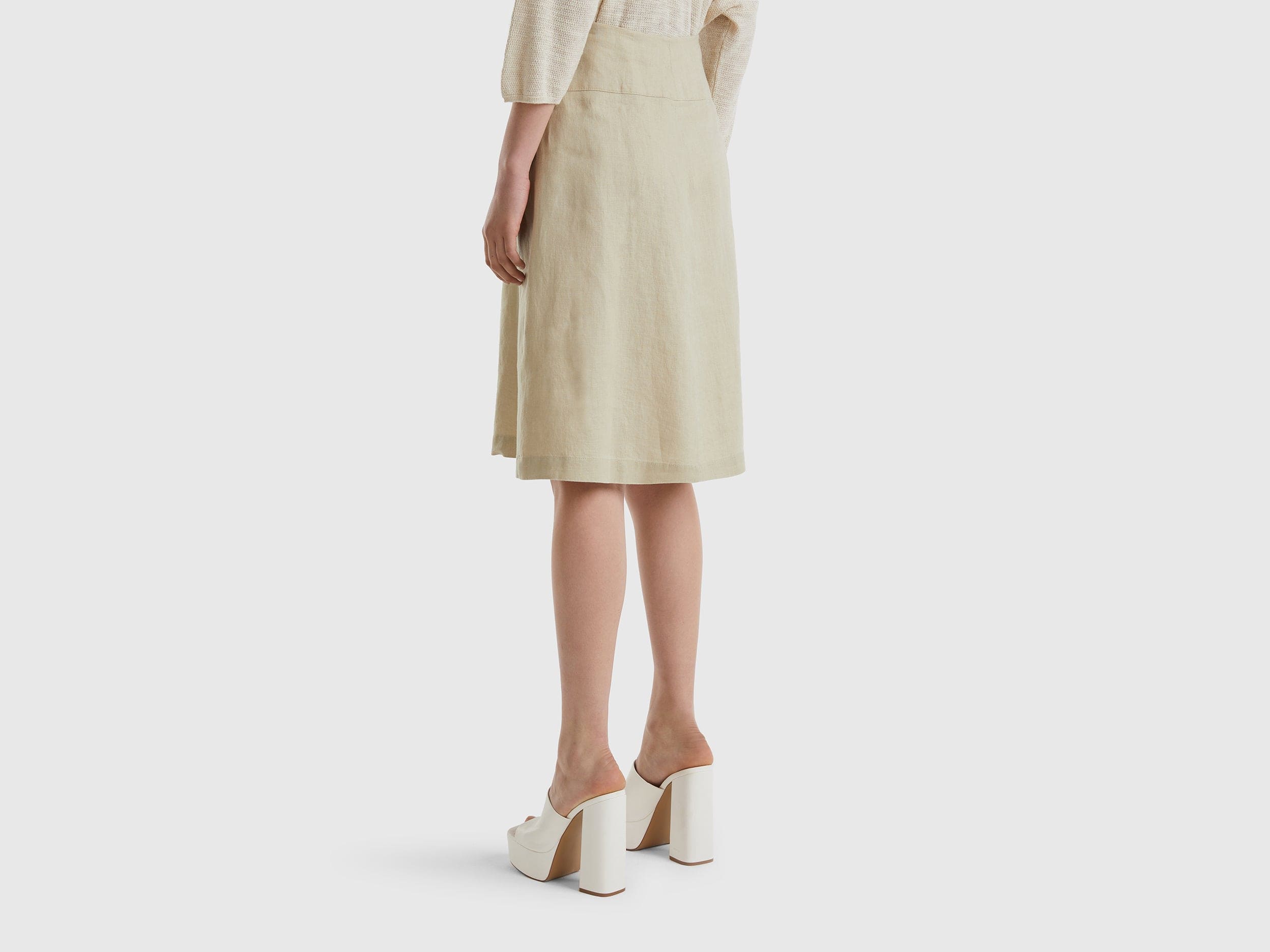 يونايتد كولورز اوف بينيتون تنورة نسائي من الكتان الخالص