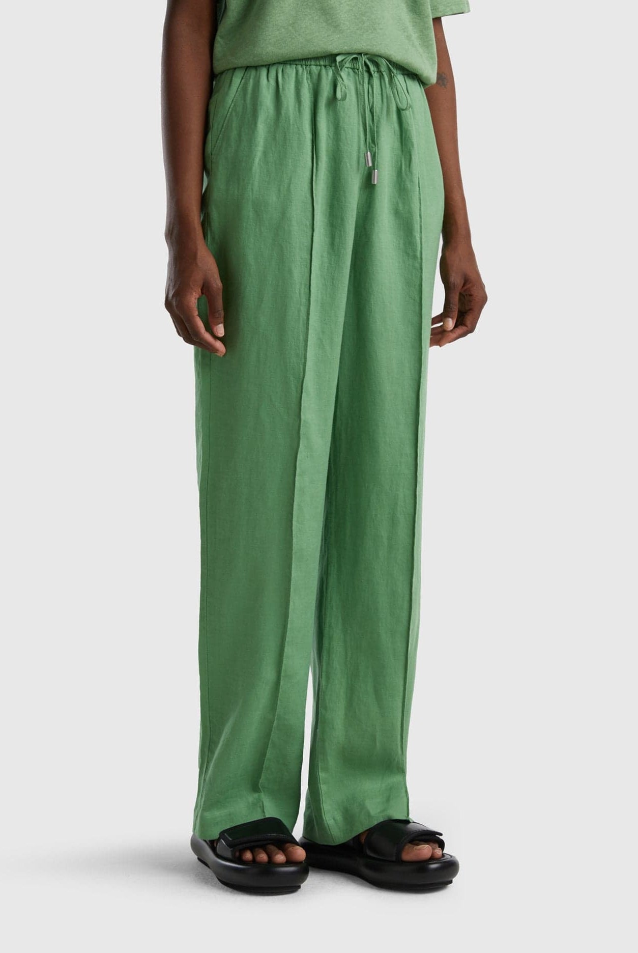 يونايتد كولورز اوف بينيتون بنطلون من الكتان الخالص بخصر مطاطي