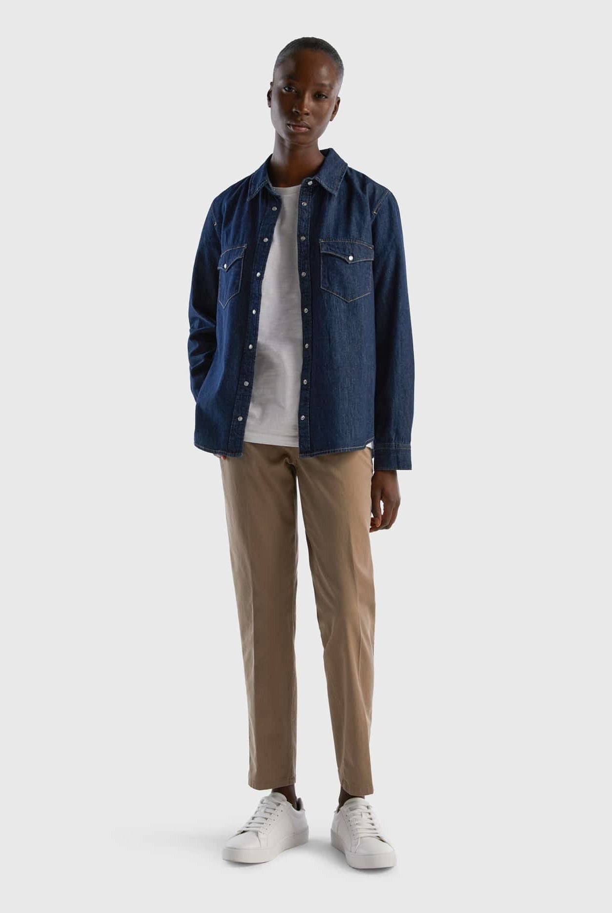 يونايتد كولورز اوف بينيتون بنطلون تشينو نسائي قطن ضيق