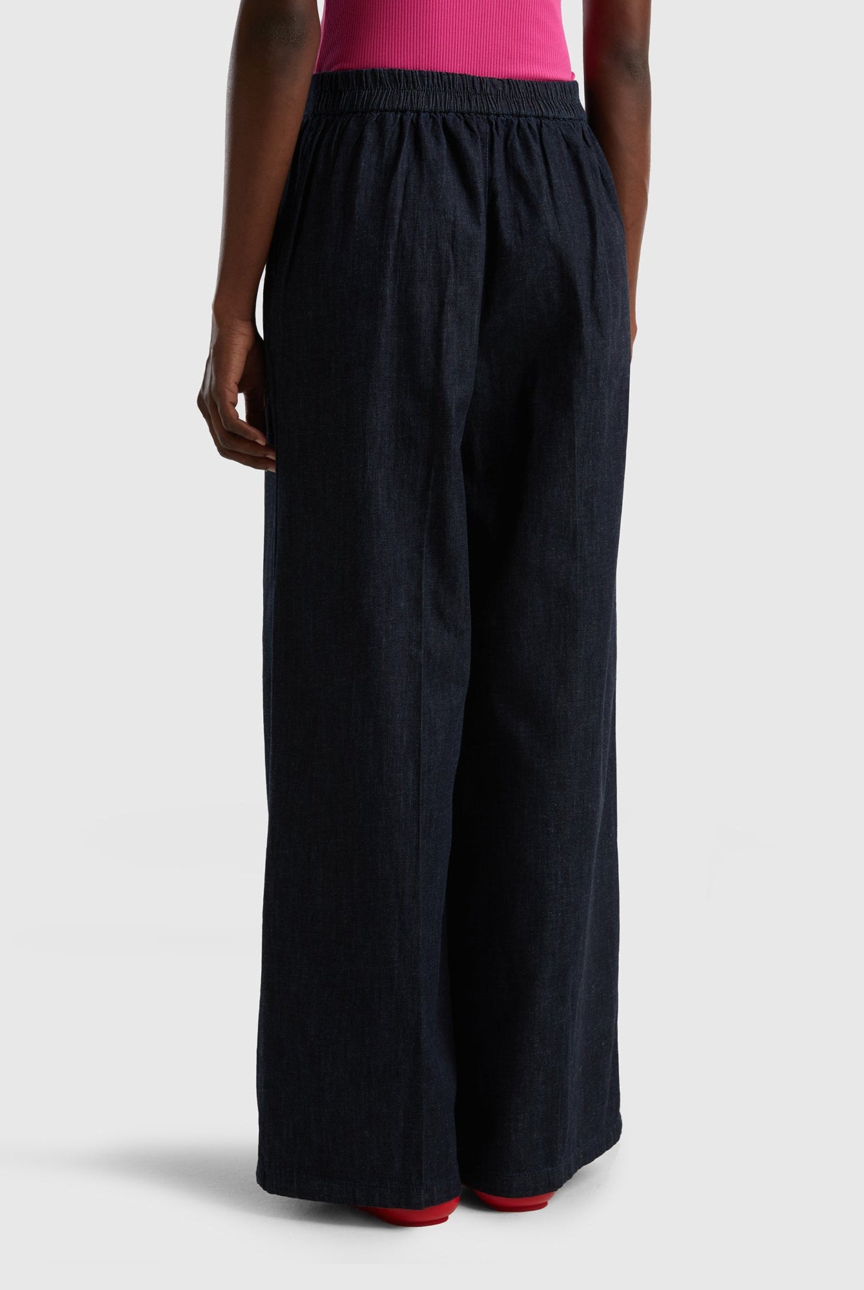 يونايتد كولورز اوف بينيتون بنطلون قطن واسع طويل نسائي