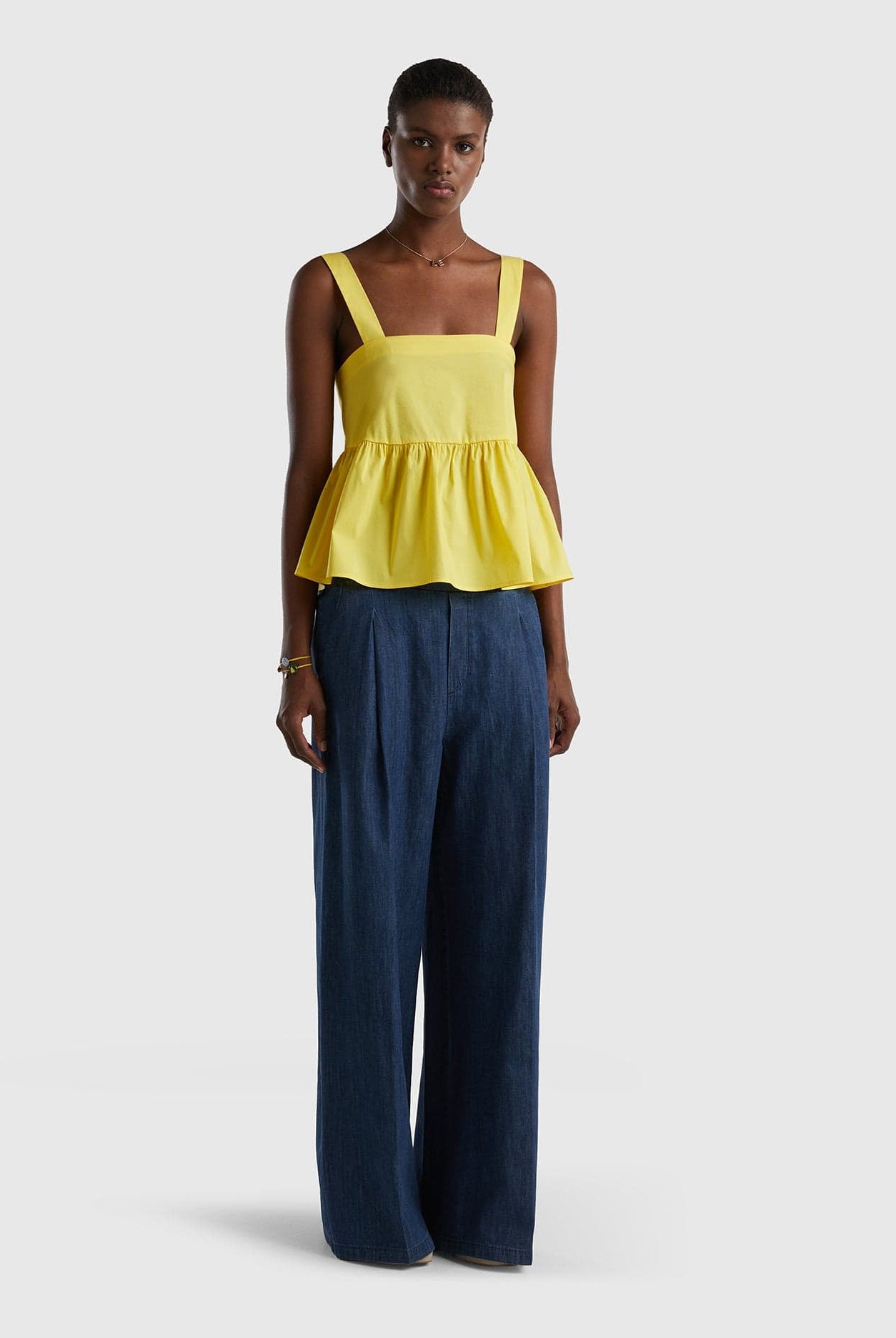 يونايتد كولورز اوف بينيتون بنطلون قطن واسع طويل نسائي