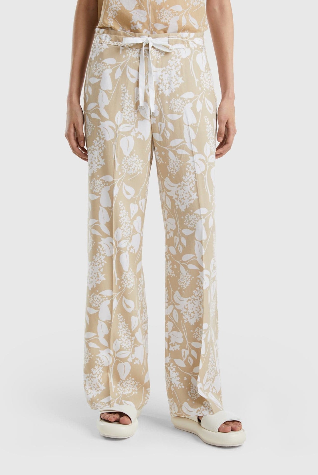 يونايتد كولورز اوف بينيتون بنطال نسائي مطبوع برباط عالخصر