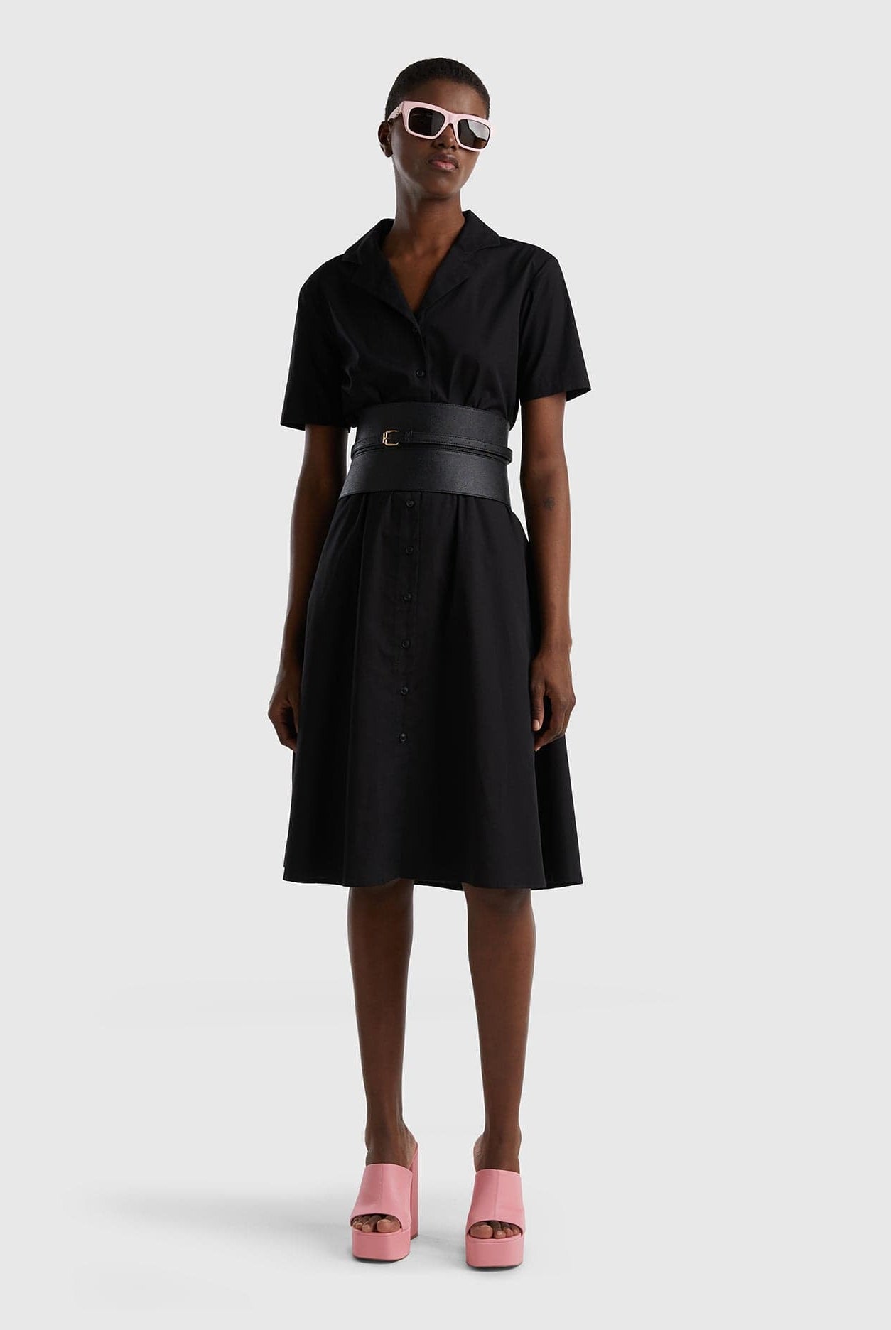 يونايتد كولورز اوف بينيتون فستان نسائي قميص قطن ميدي مع ازرار من المنتصف