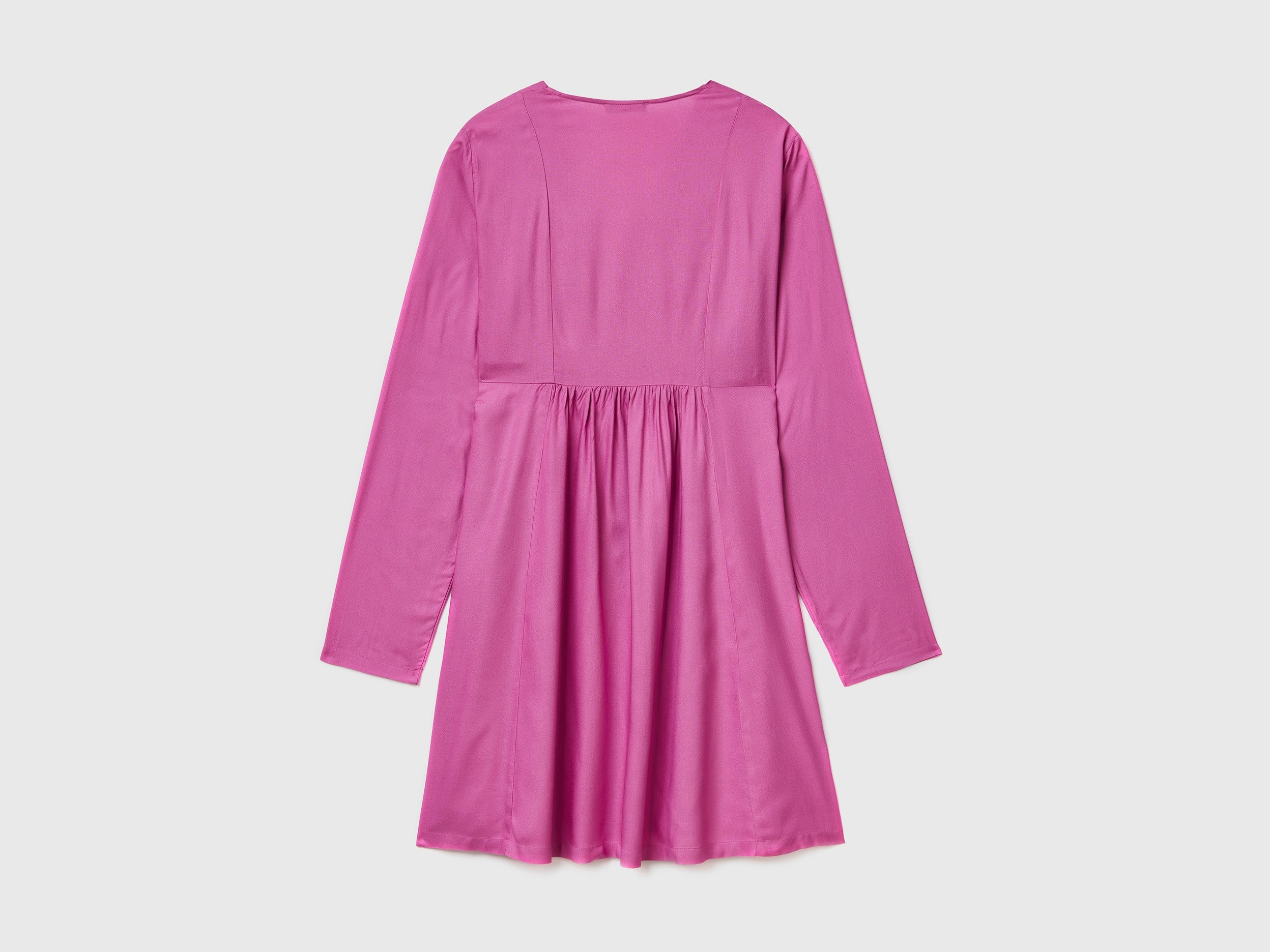 يونايتد كولورز اوف بينيتون فستان نسائي قصير من الفسكوز