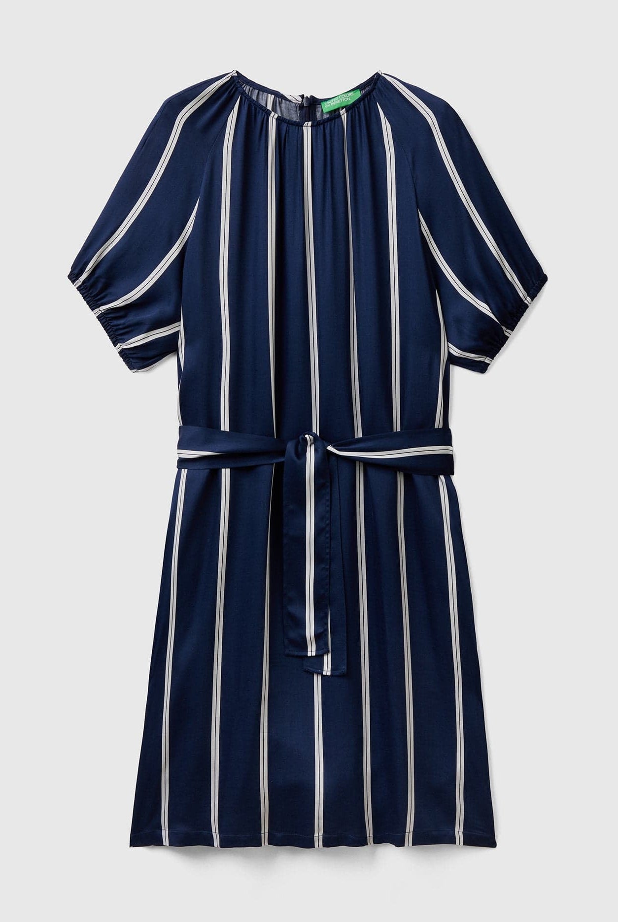 يونايتد كولورز اوف بينيتون فستان نسائي مخطط فلوي