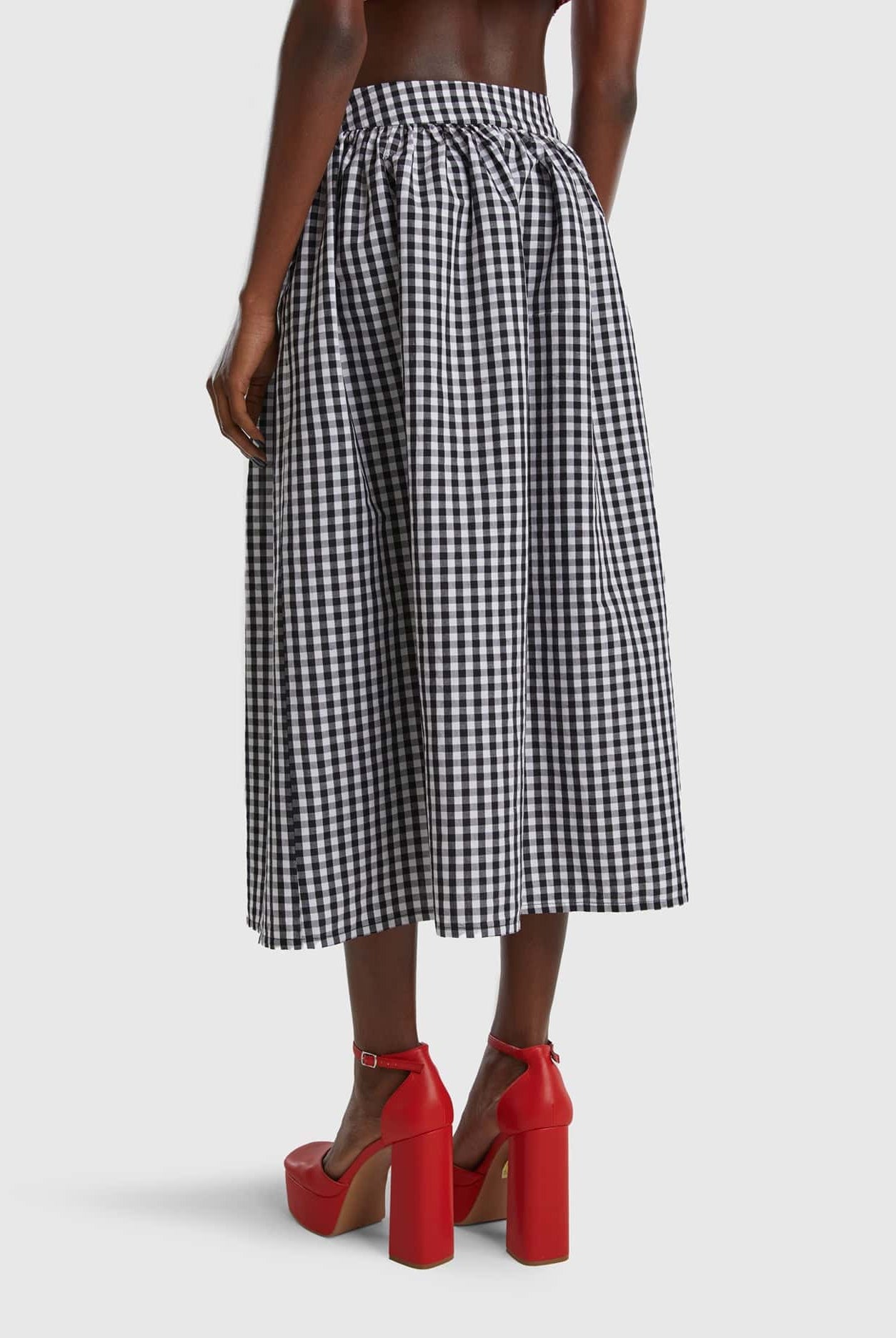 يونايتد كولورز اوف بينيتون تنورة فيشي من خليط الكتان مربعات نسائي