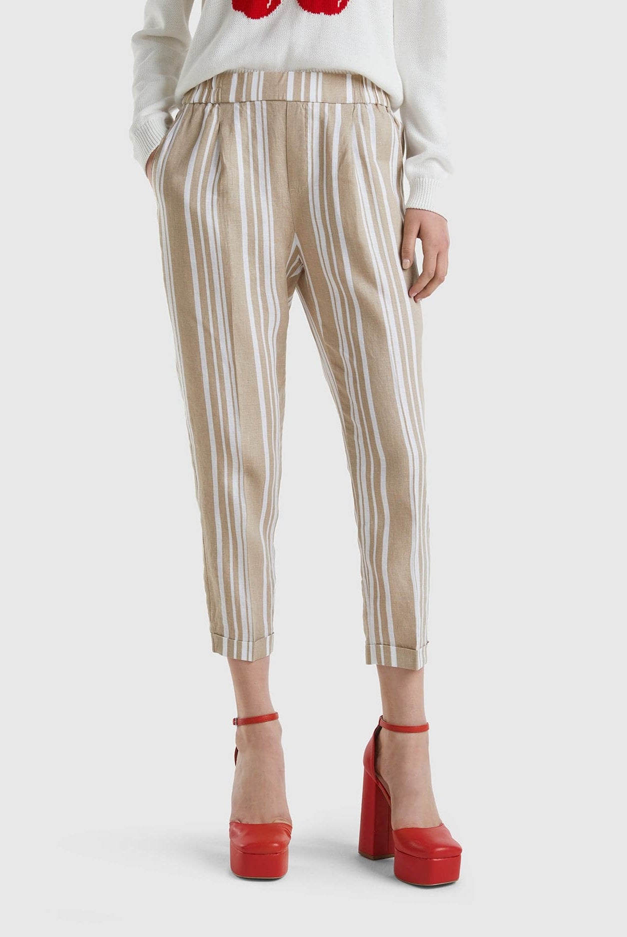 يونايتد كولورز اوف بينيتون بنطلون نسائي منقوش من الكتان الخالص