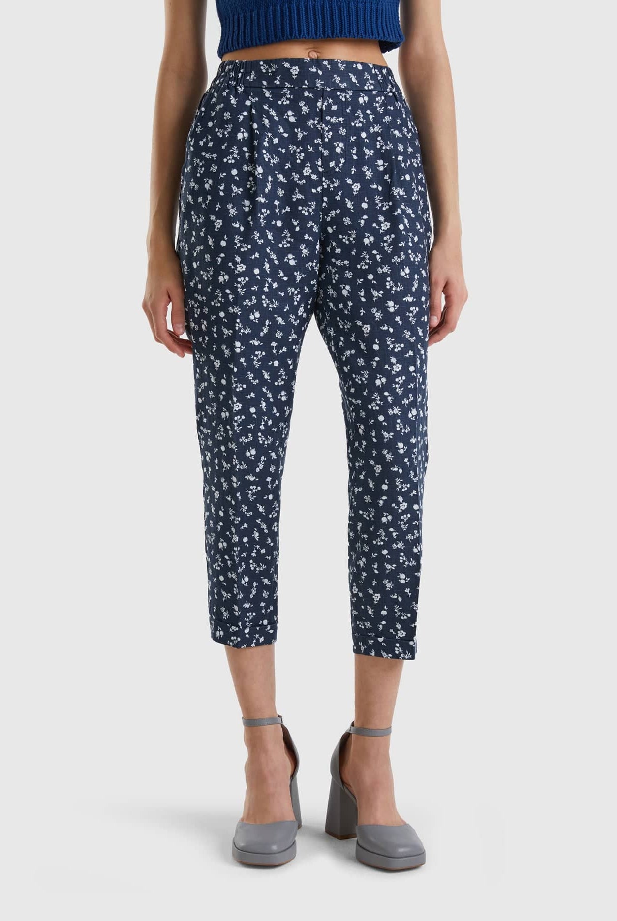 يونايتد كولورز اوف بينيتون بنطلون نسائي منقوش من الكتان الخالص