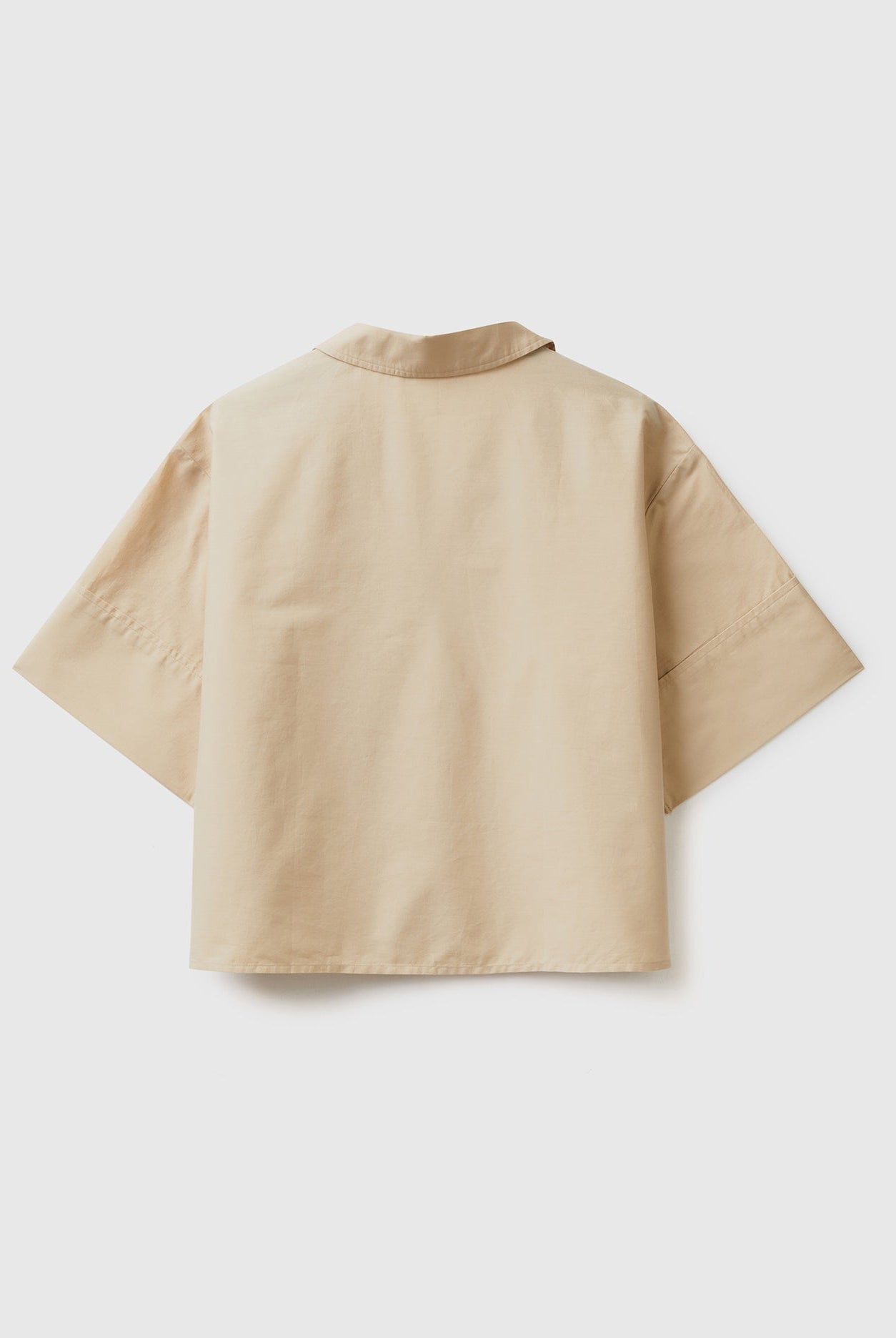 يونايتد كولورز اوف بينيتون قميص نسائي بتطريز برودري أنجليز