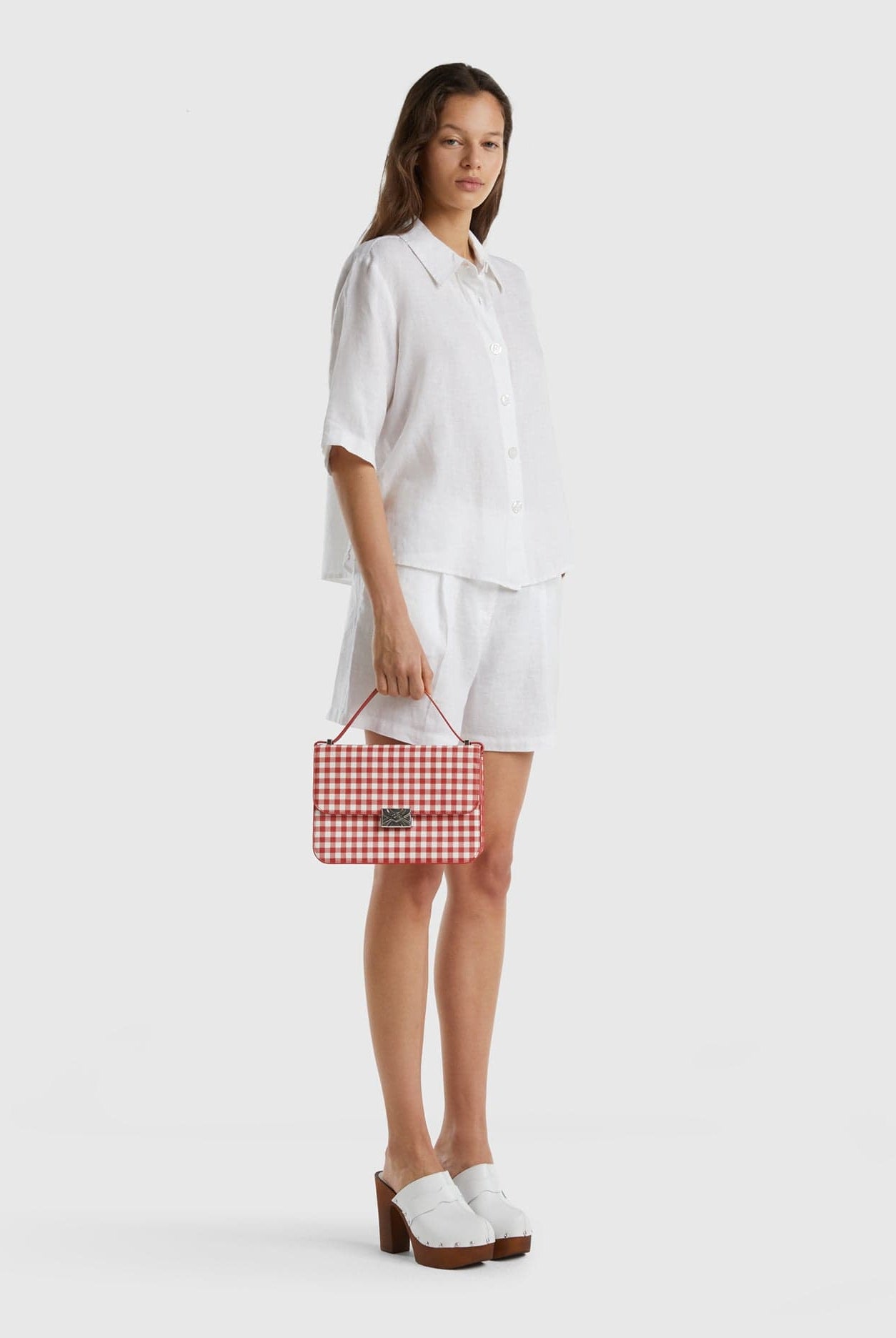 يونايتد كولورز اوف بينيتون قميص قصير من الكتان الخالص