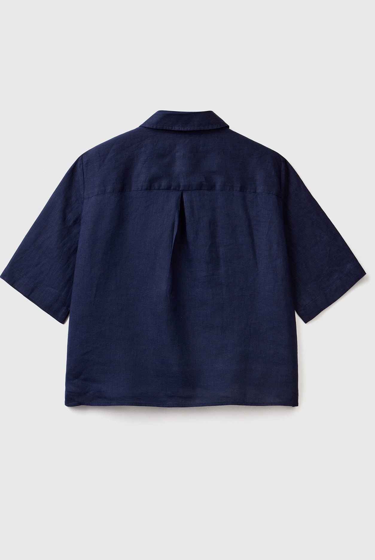 يونايتد كولورز اوف بينيتون قميص قصير من الكتان الخالص