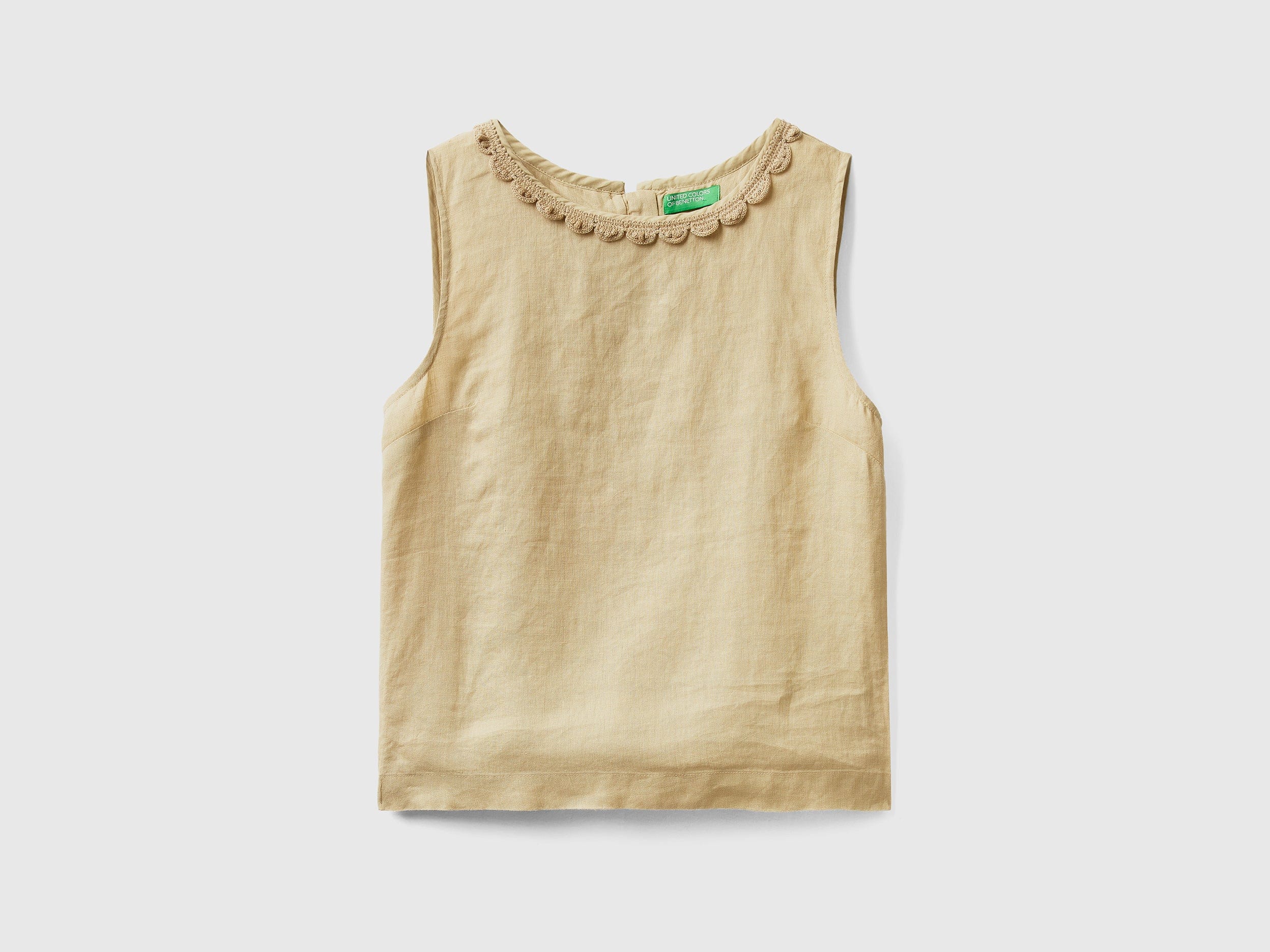 ูููุงูุชุฏ ููููุฑุฒ ุงูู ุจูููุชูู ุจููุฒุฉ ู
ู ุงููุชุงู ุงูุฎุงูุต ู
ุน ุชูุงุตูู ุงููุฑูุดูู ูุณุงุฆู