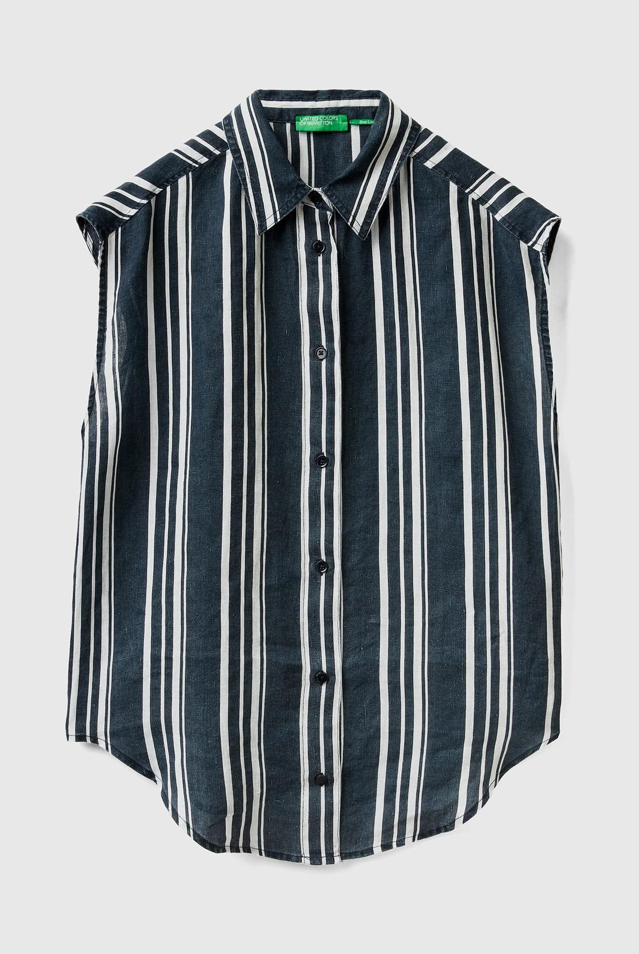 يونايتد كولورز اوف بينيتون قميص نسائي من الكتان المطبوع الخالص