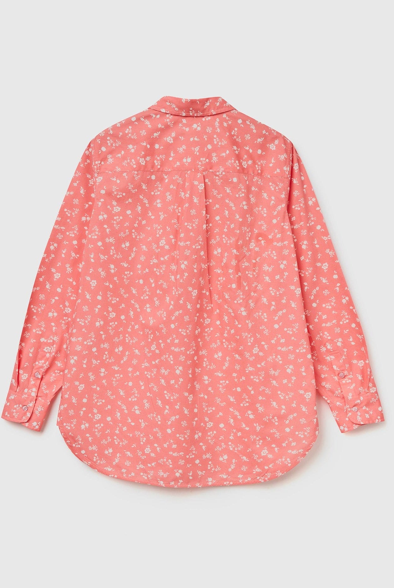 يونايتد كولورز اوف بينيتون قميص مطبوع ناعم كم طويل نسائي