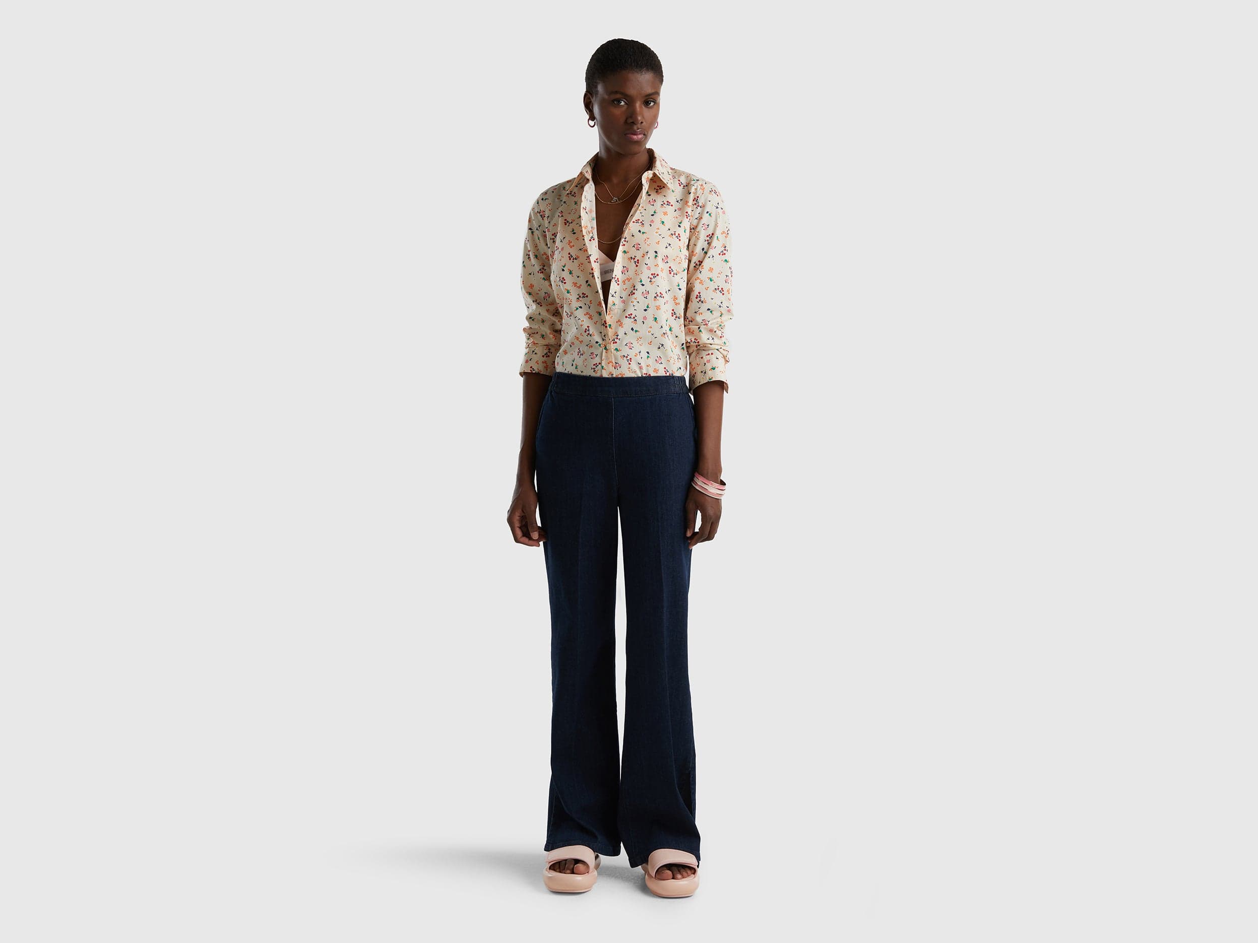 يونايتد كولورز اوف بينيتون قميص مطبوع ناعم كم طويل نسائي