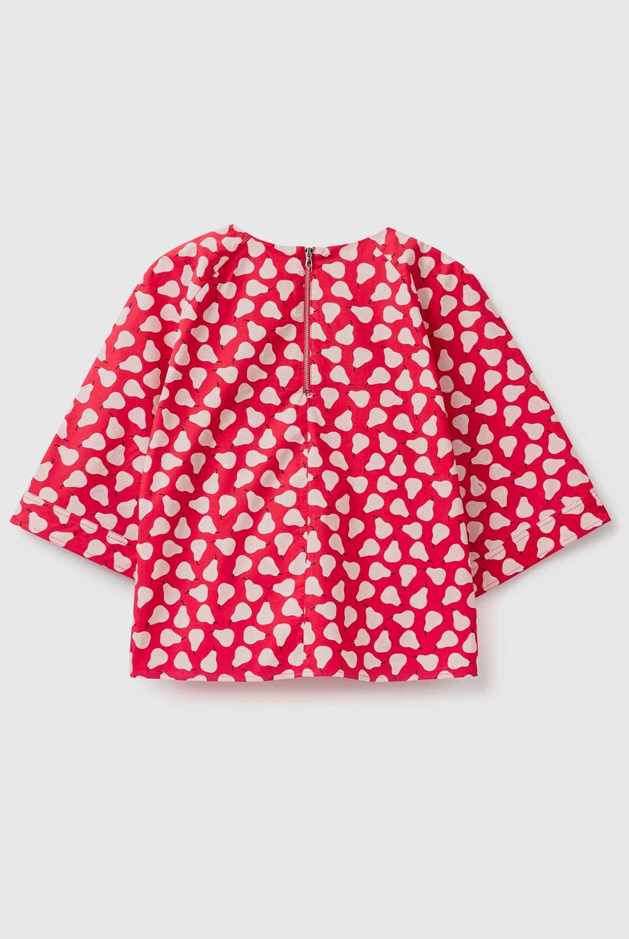 يونايتد كولورز اوف بينيتون بلوزة نسائية حمراء بنقشة الكمثرى