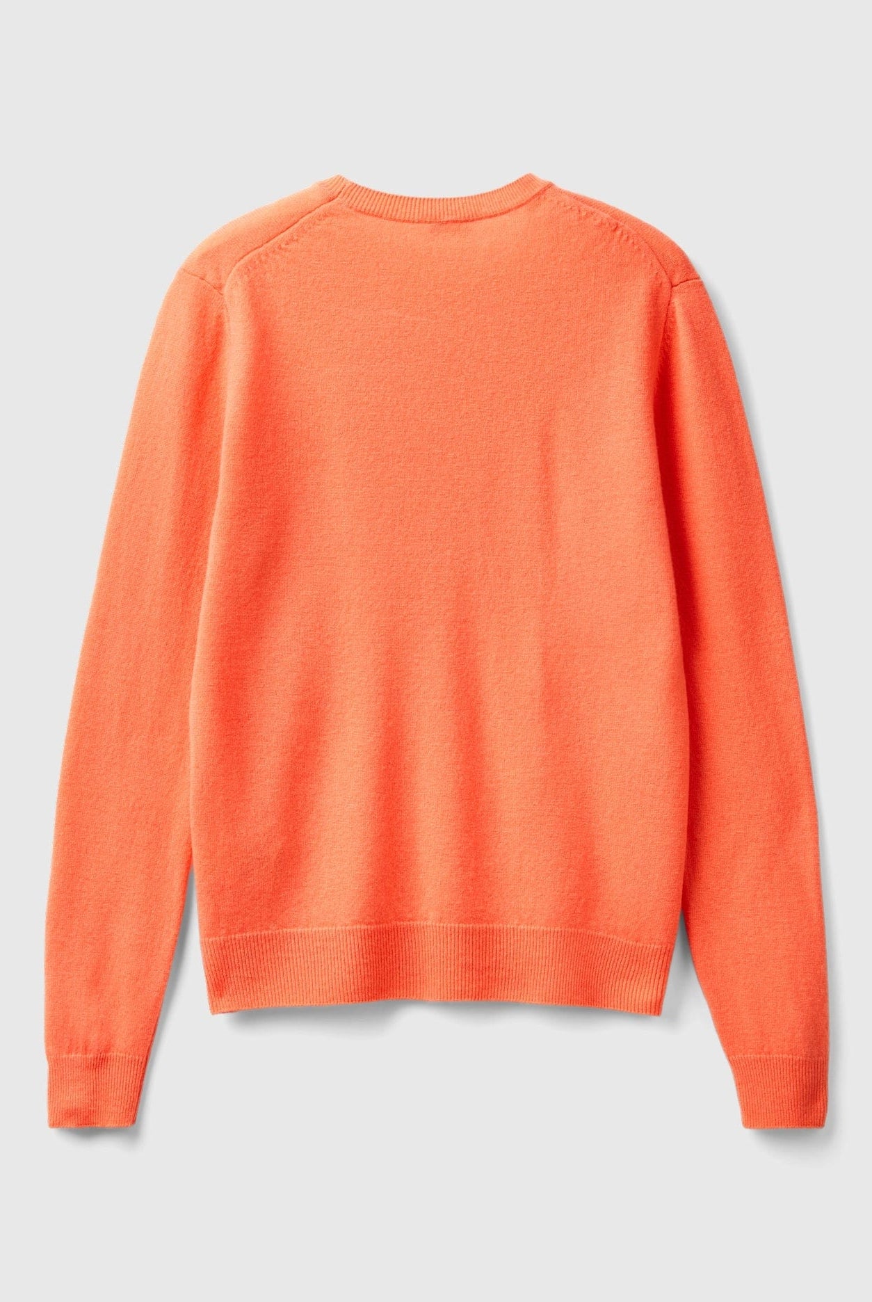 يونايتد كولورز اوف بينيتون بلوفر نسائي طويلة الأكمام بياقه دائريه