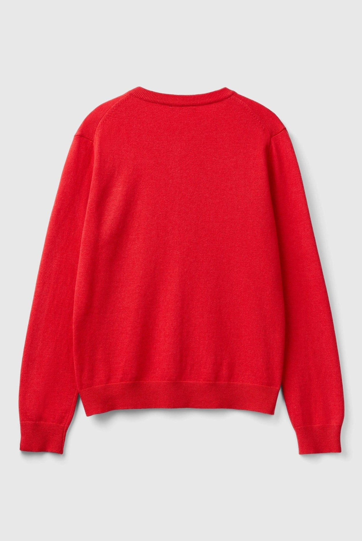 يونايتد كولورز اوف بينيتون سترة نسائية بأكمام طويلة وازرار من الامام