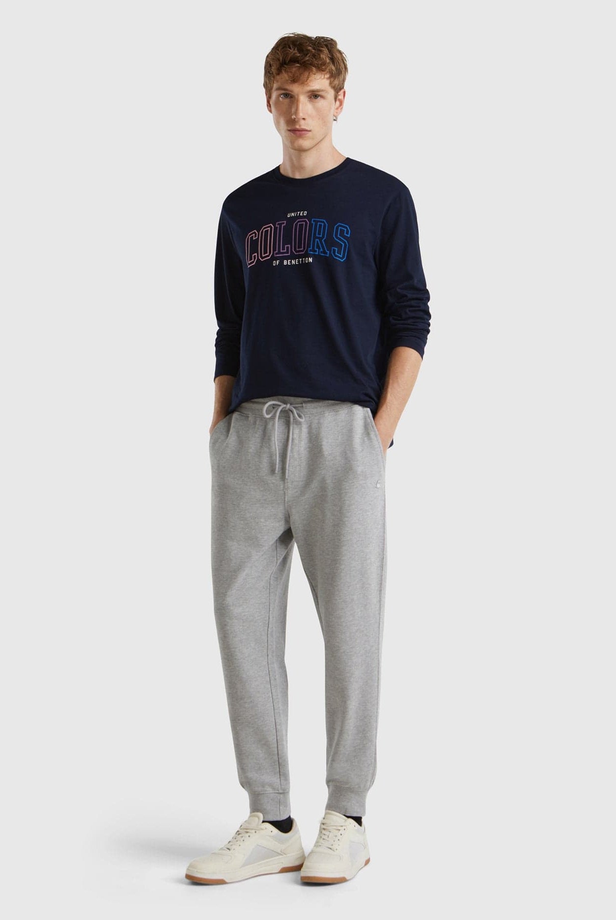 يونايتد كولورز اوف بينيتون بنطلون رياضي رجالي طويل برباط على الخصر وجيوب أمامية