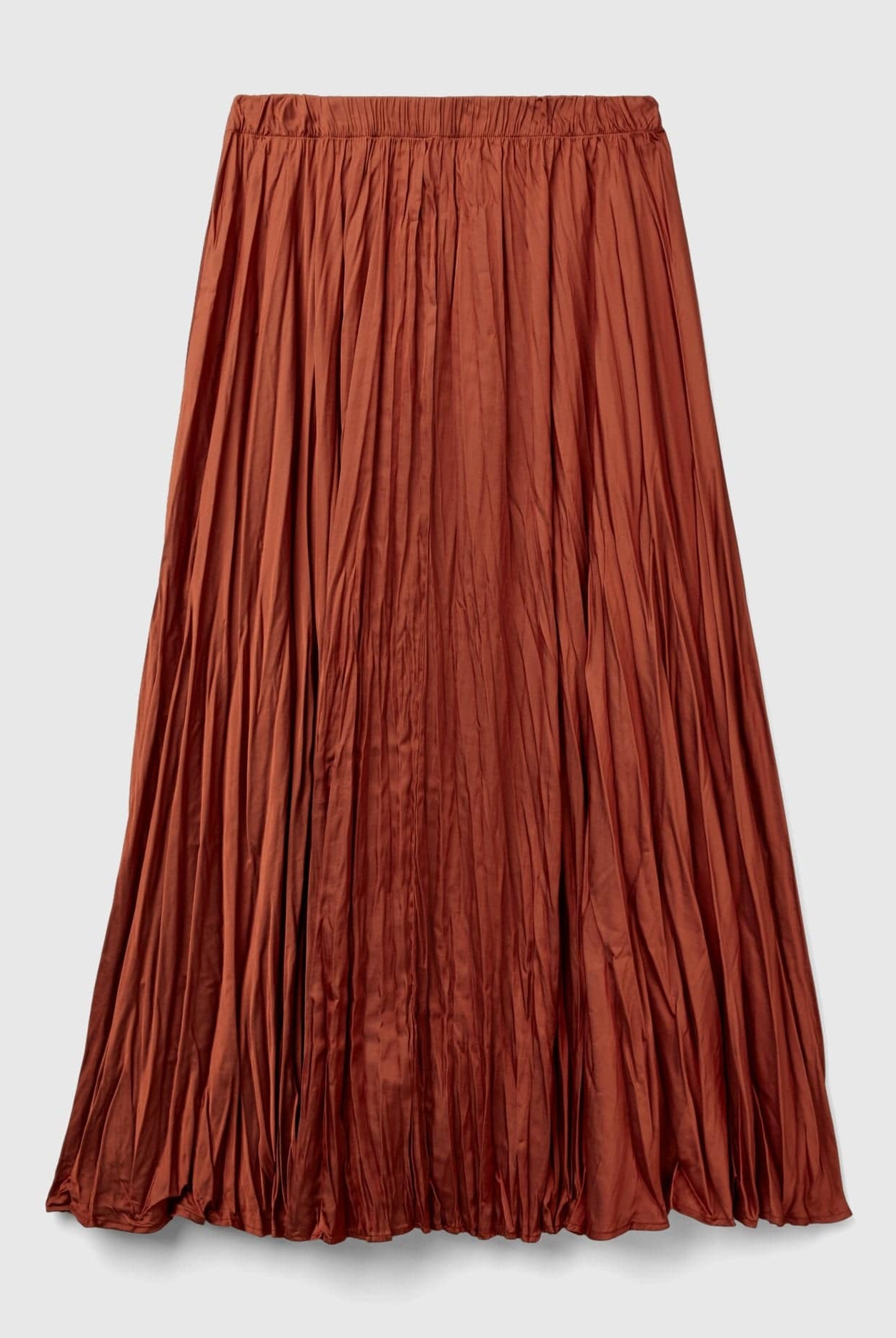 يونايتد كولورز اوف بينيتون تنورة نسائية طويلة مطوية بمظهر ساتان مجعد