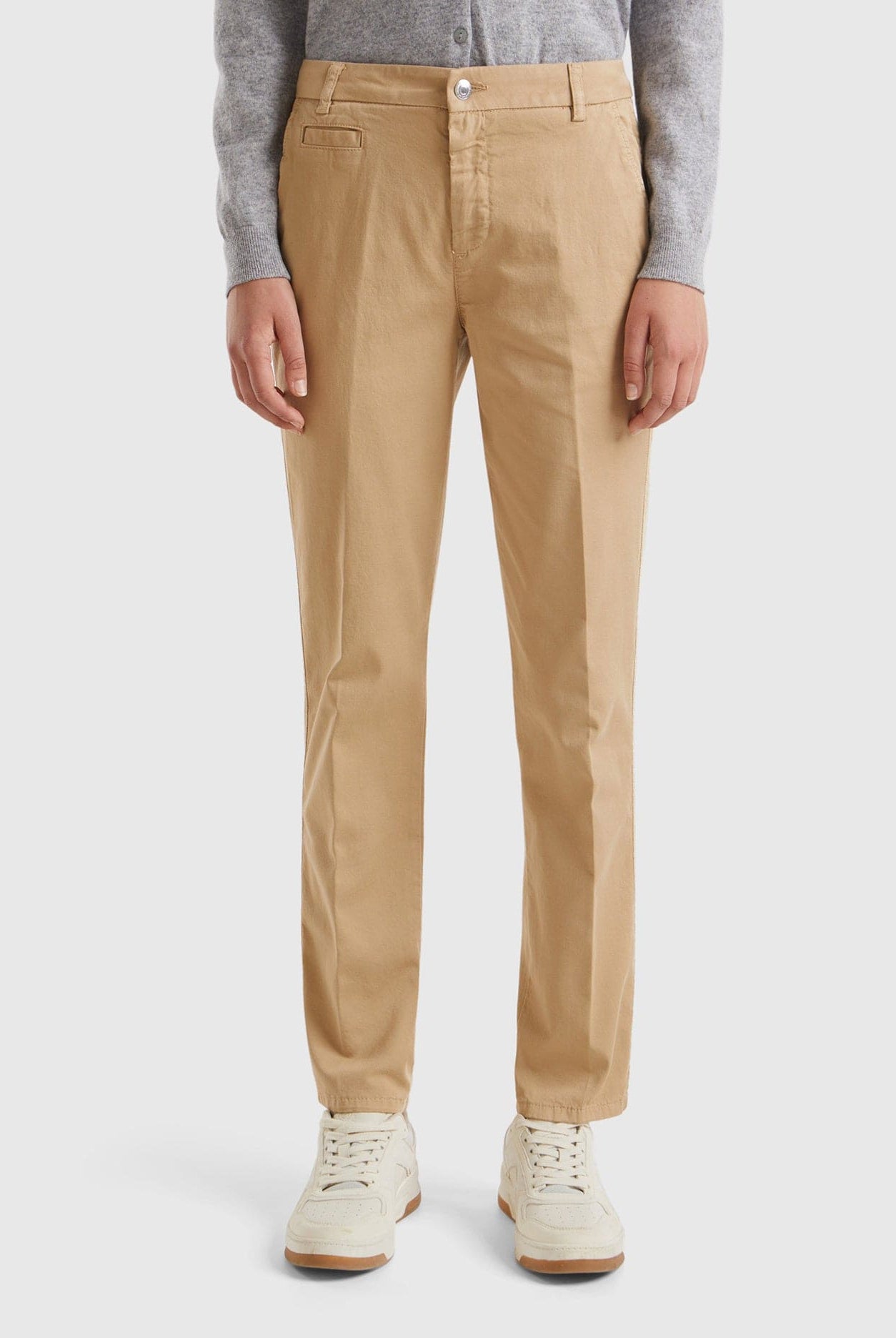 يونايتد كولورز اوف بينيتون بنطلون كلاسيك نسائي بجيوب جانبيه