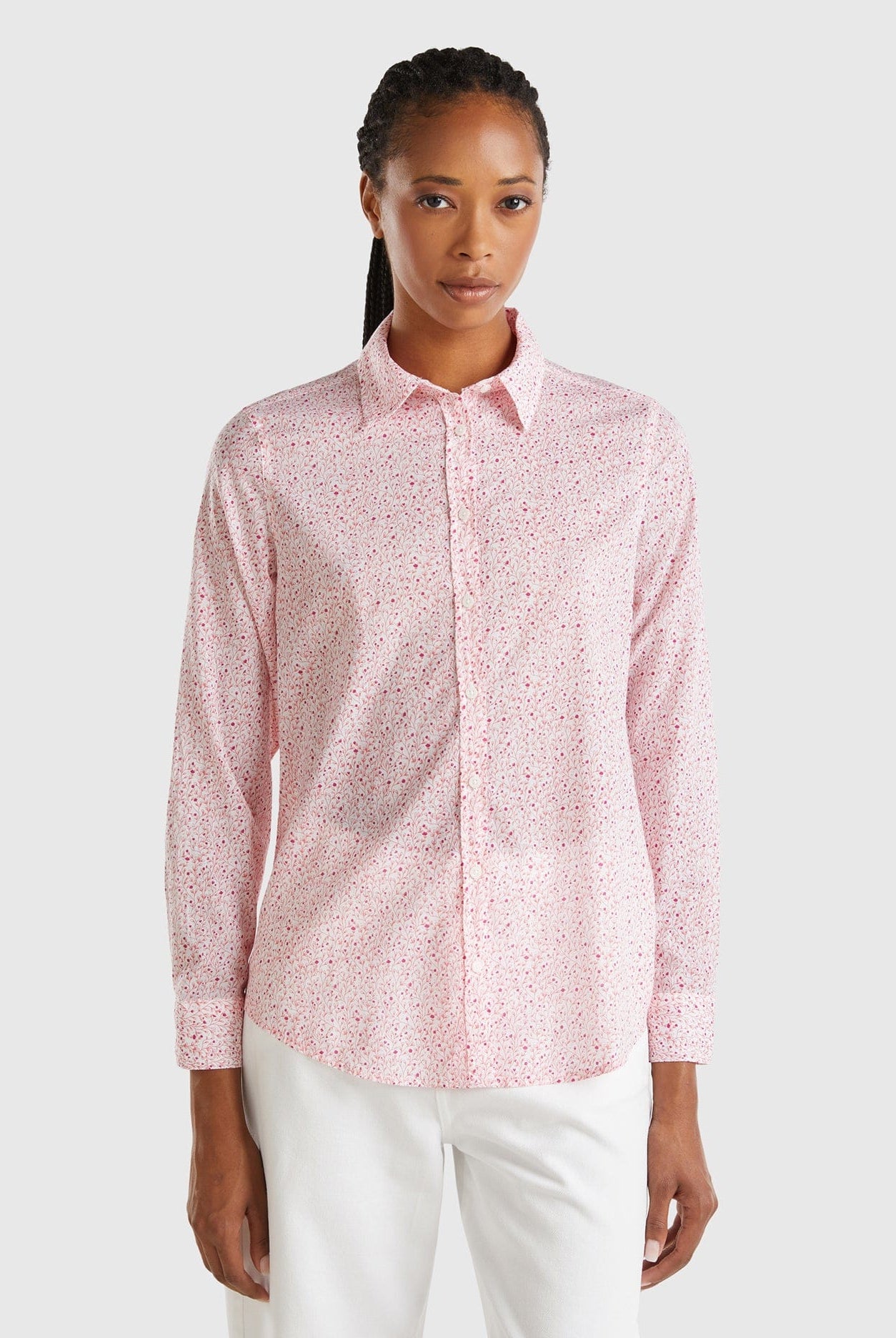 يونايتد كولورز اوف بينيتون قميص نسائي مزخرف كم طويل