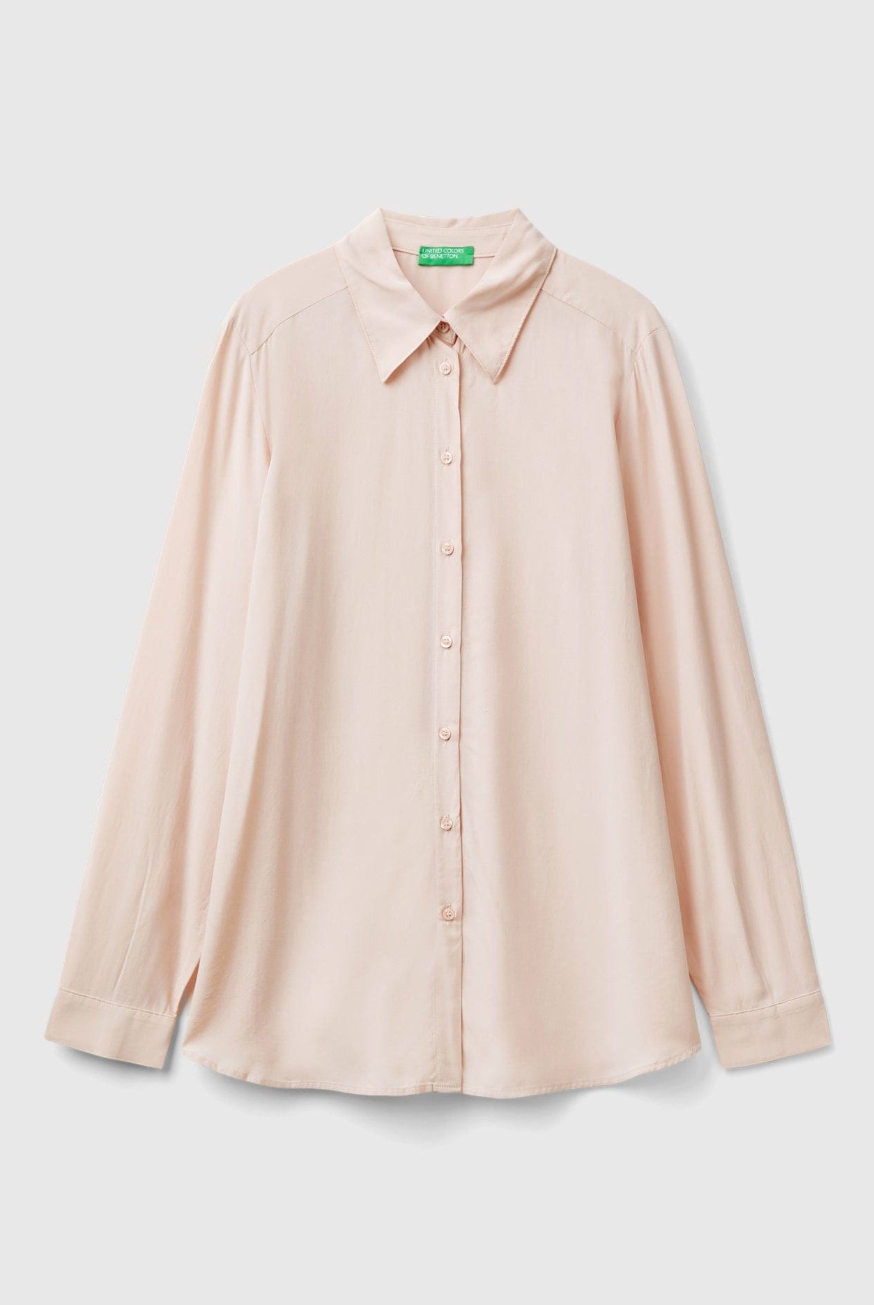 يونايتد كولورز اوف بينيتون قميص نسائي طويل الأكمام بياقة كلاسيكية وأزرار أمامية