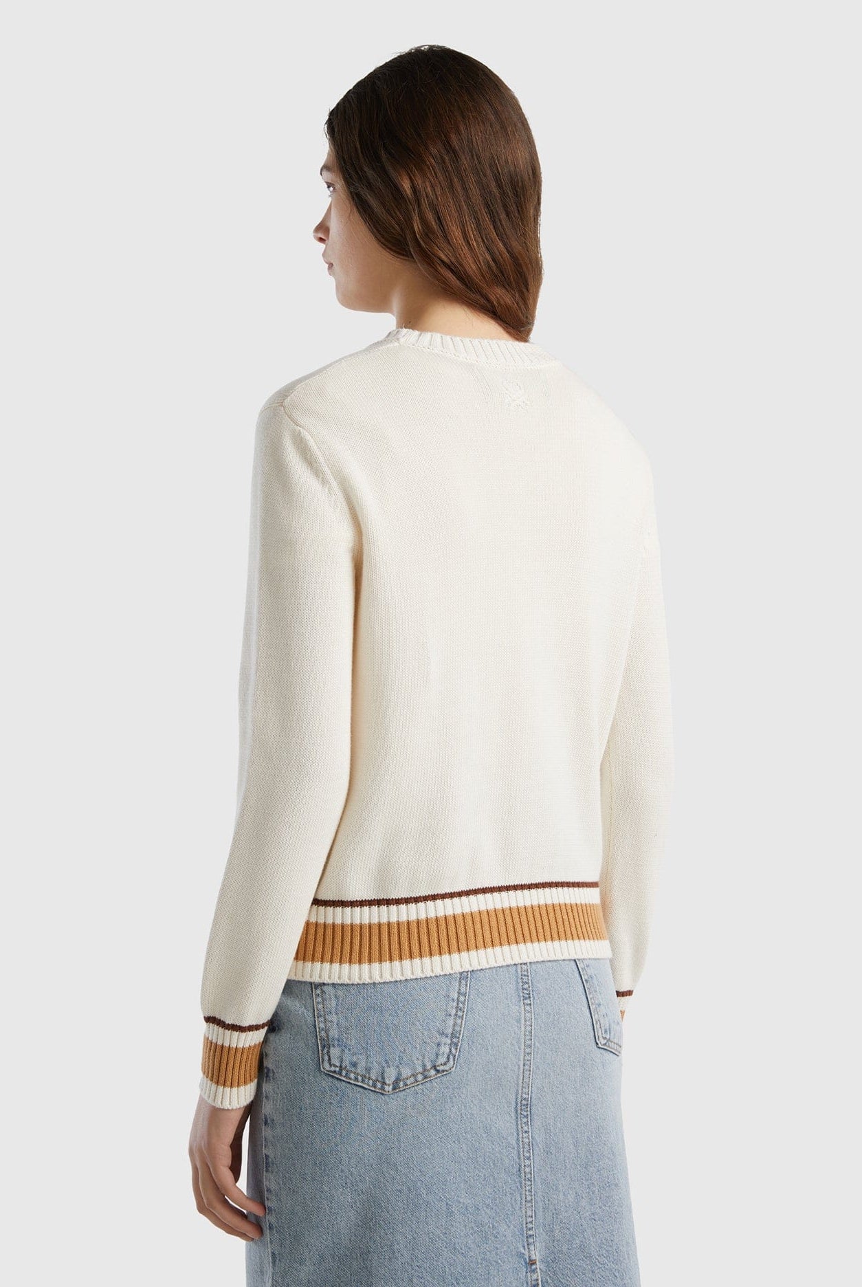 يونايتد كولورز اوف بينيتون بلوفر برسمة حصان أمامية كم طويل نسائي