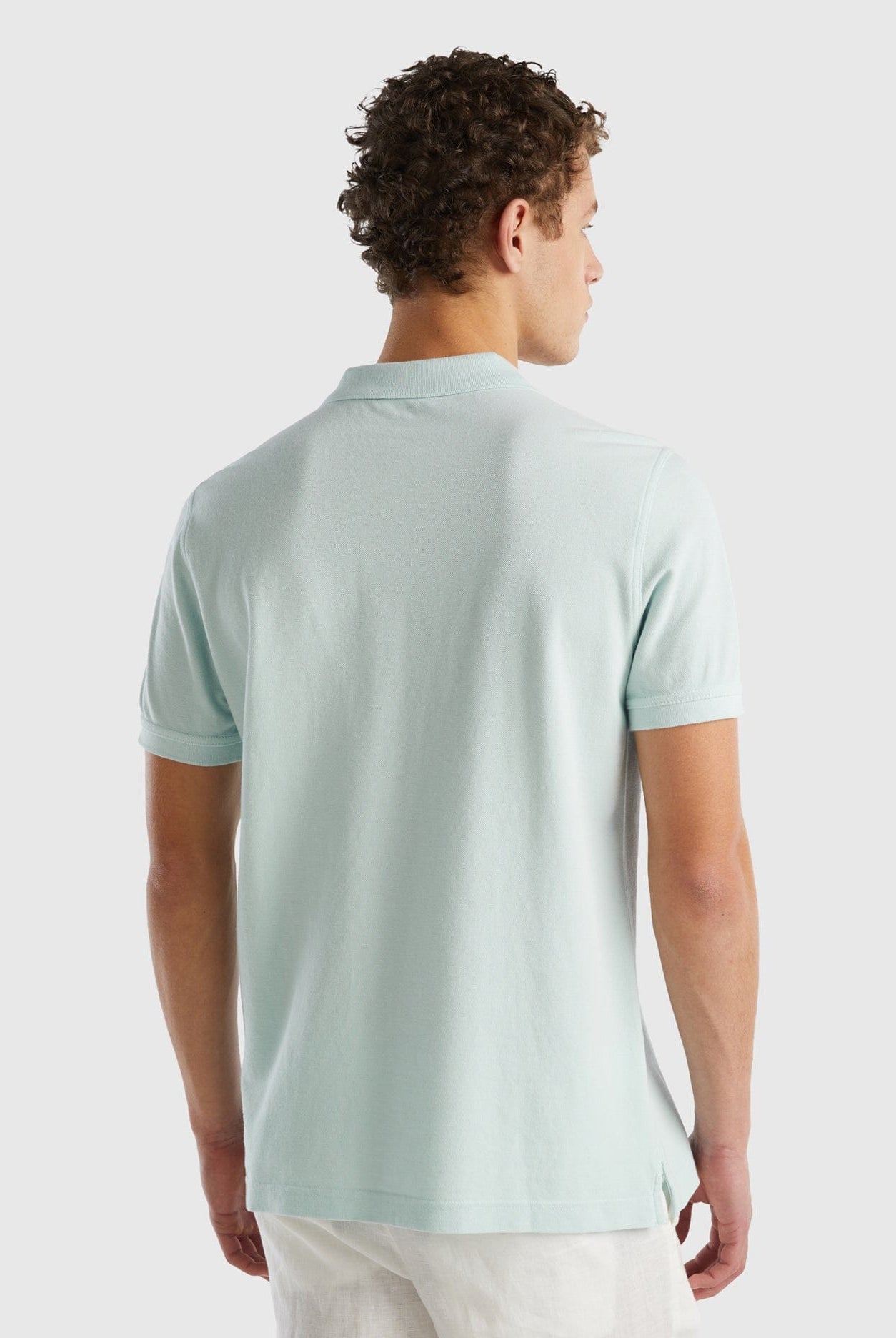 يونايتد كولورز اوف بينيتون قميص بولو للرجال