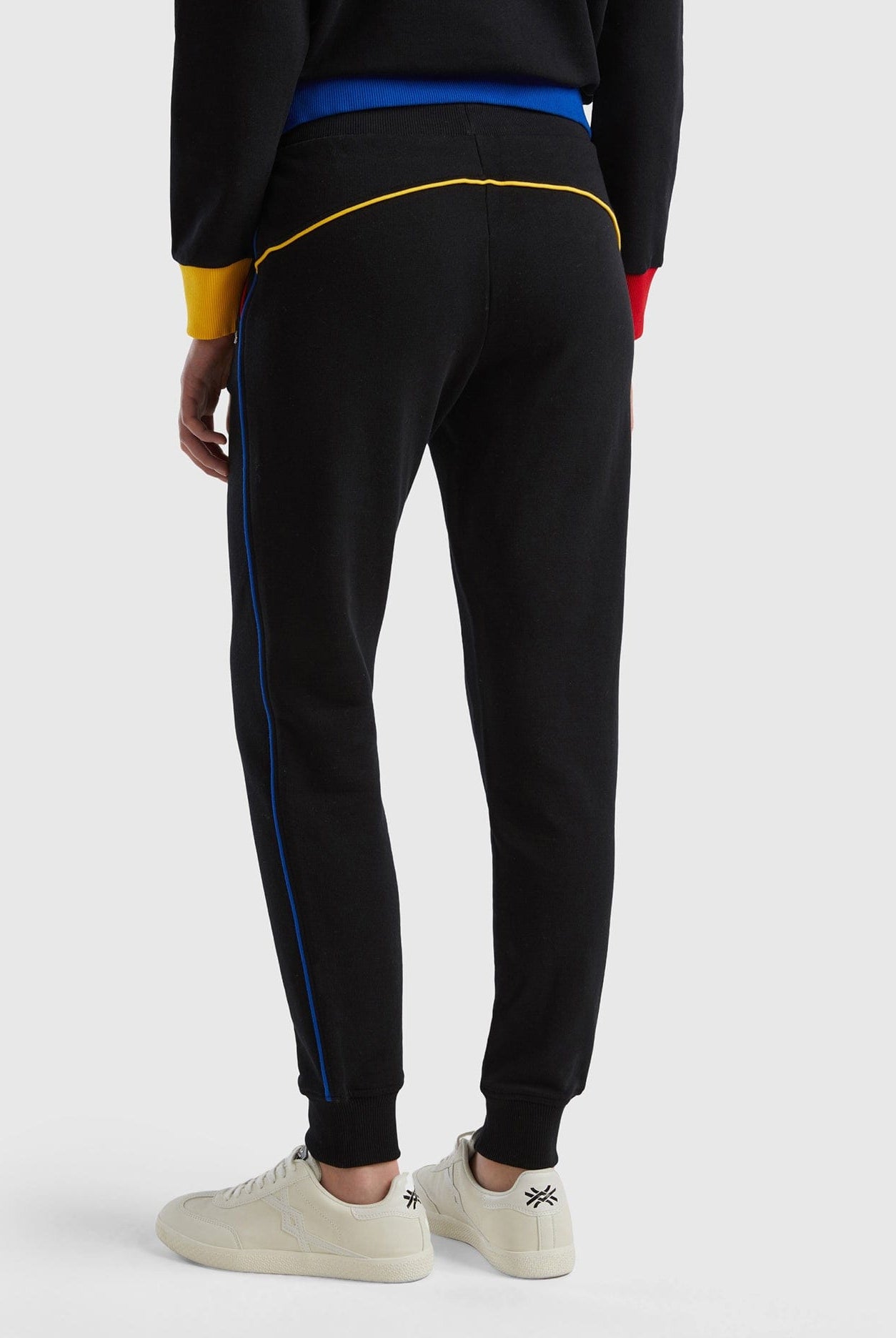 يونايتد كولورز اوف بينيتون بنطلون رياضي برباط