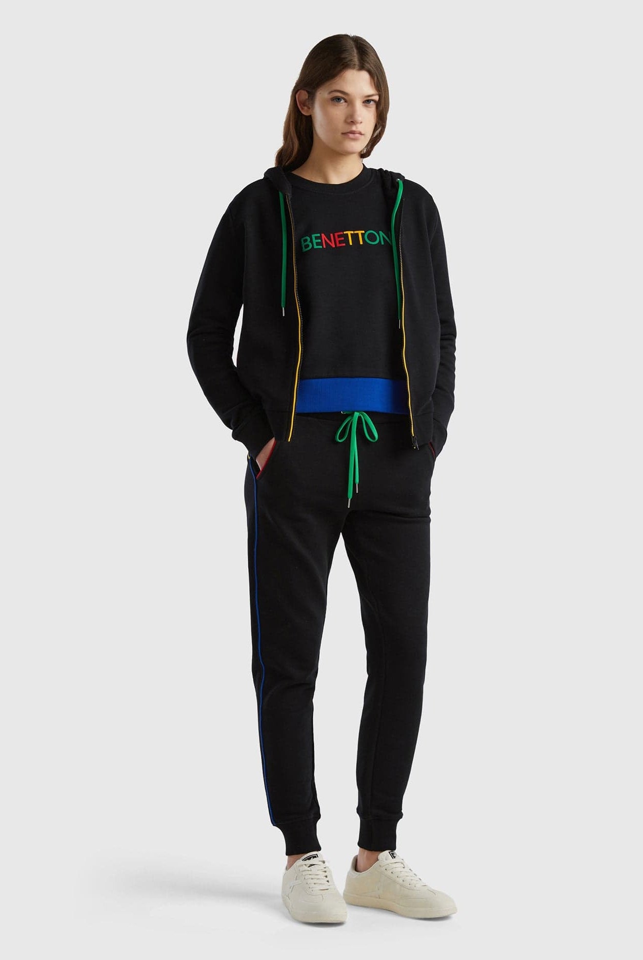 يونايتد كولورز اوف بينيتون بنطلون رياضي برباط