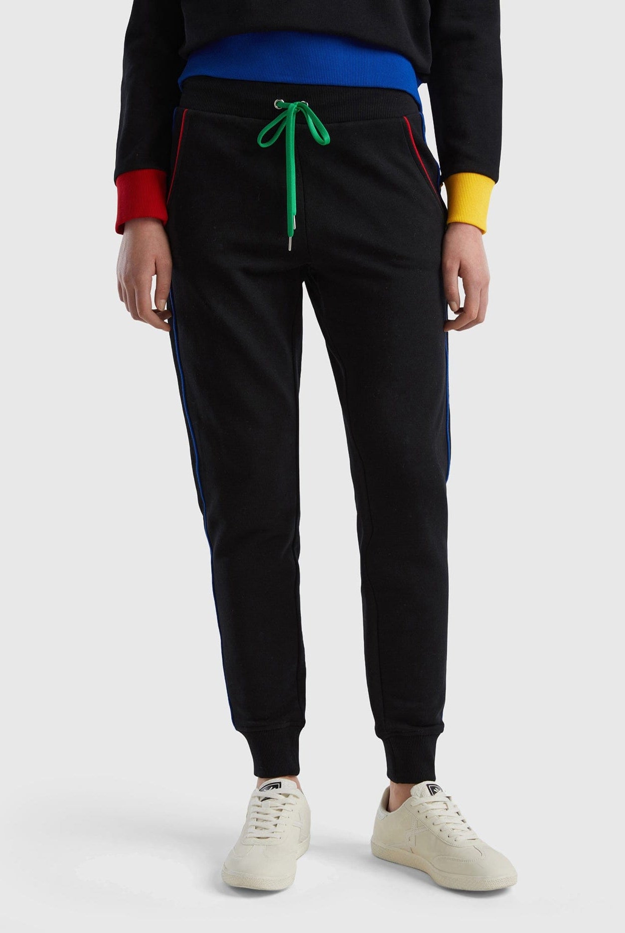 يونايتد كولورز اوف بينيتون بنطلون رياضي برباط